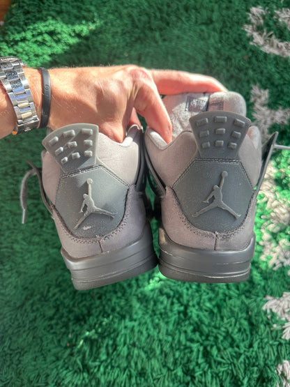 Jordan 4 “Wet Cement”