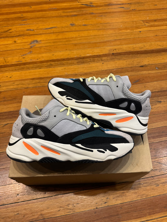 Yeezy 700 “Wave Runner”