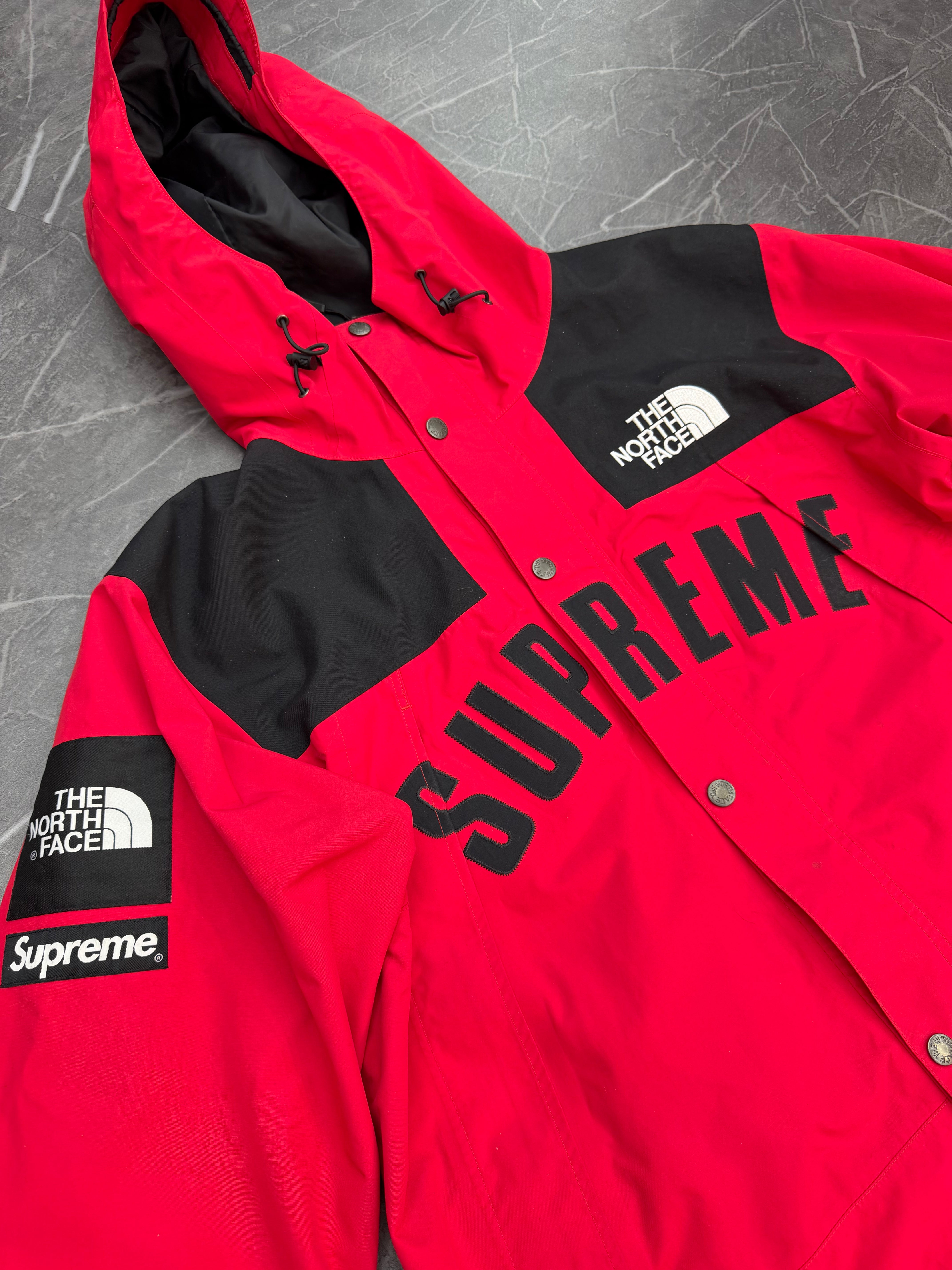 Supreme x The North Face Arc Logo Mountain Parka “Red”