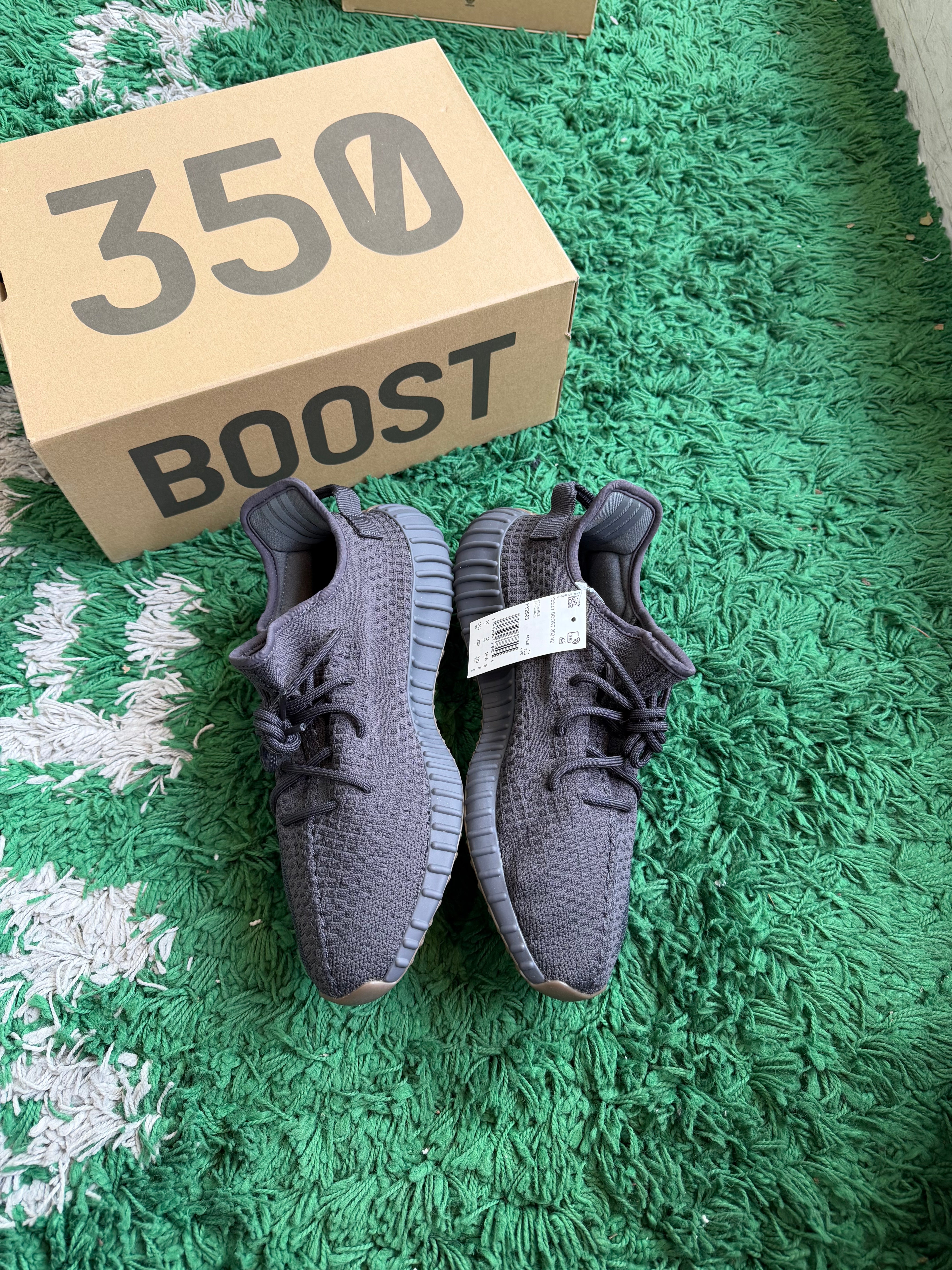 Yeezy 350 “Cinder”