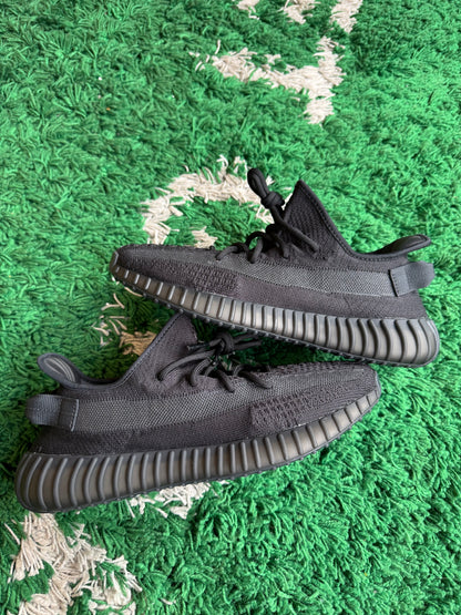 Yeezy 350 “Onyx”
