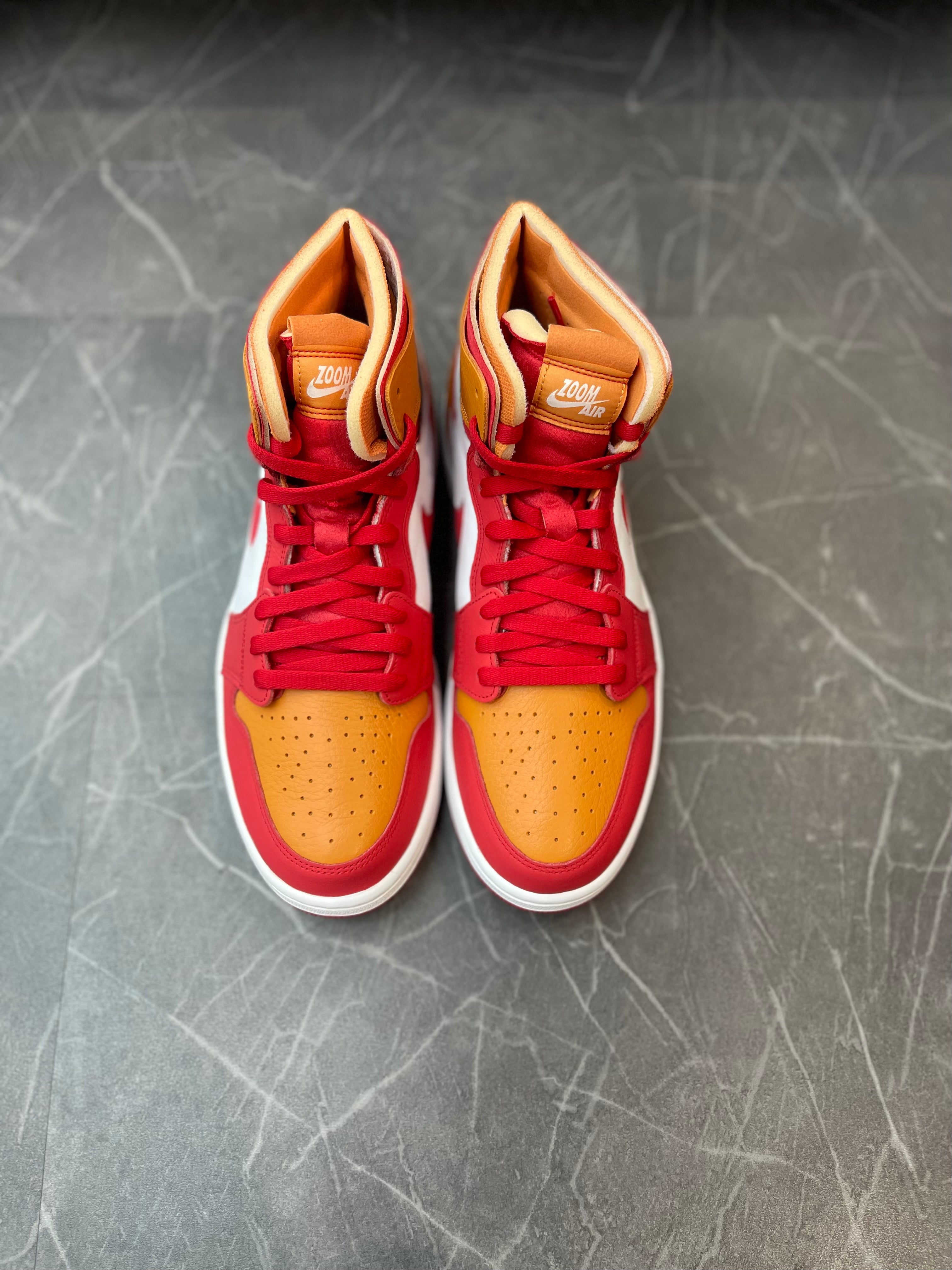 Jordan 1 “Fire Red Hot Curry”