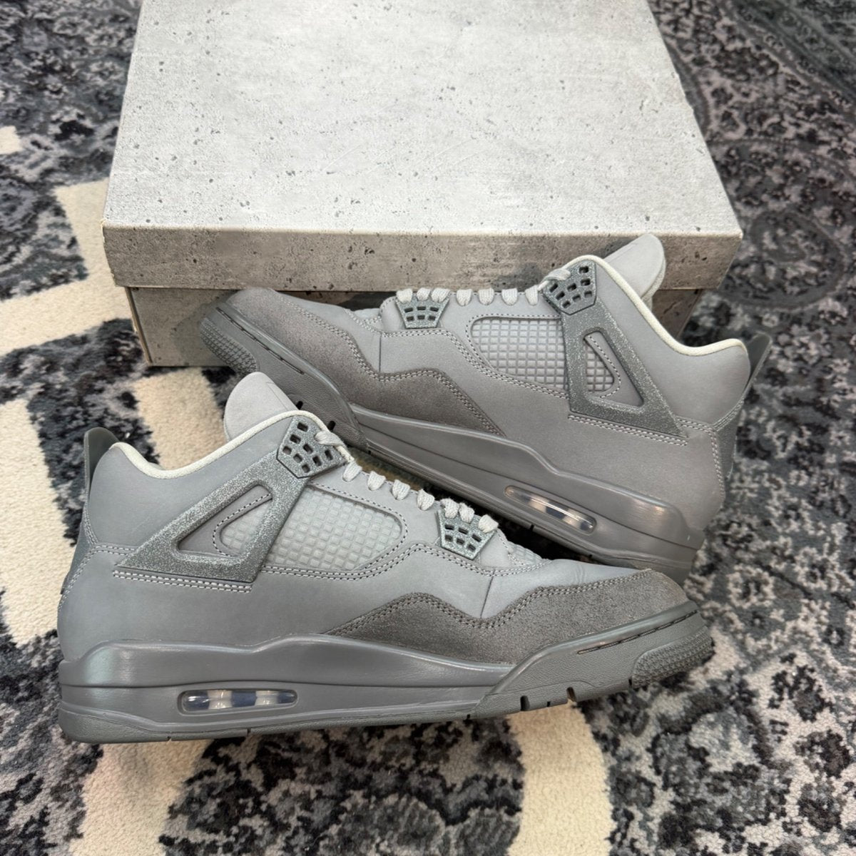 Jordan 4 Retro SE Paris Olympics Wet Cement - back