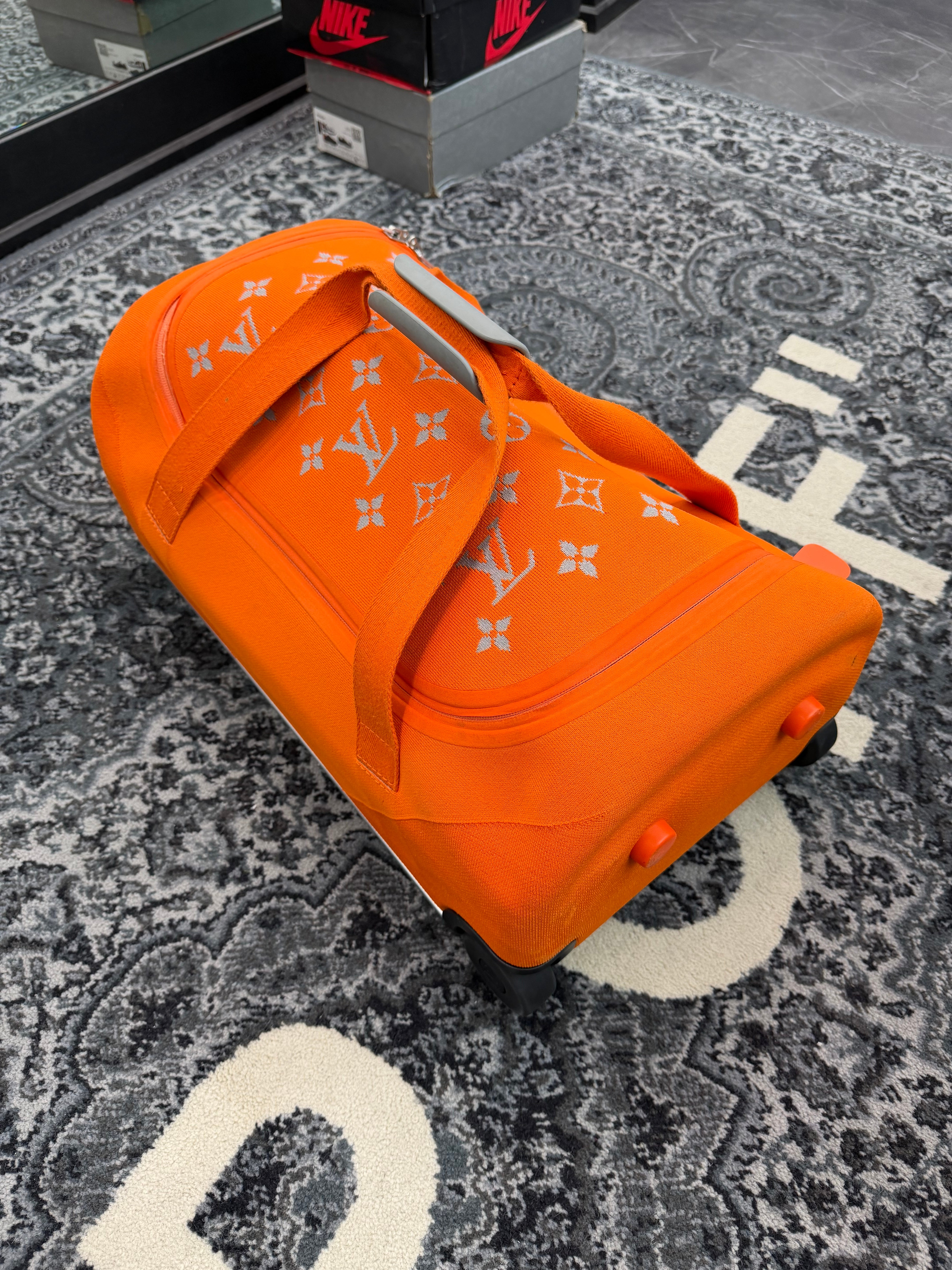 Louis Vuitton Horizon Duffle / Suit Case Soft Orange