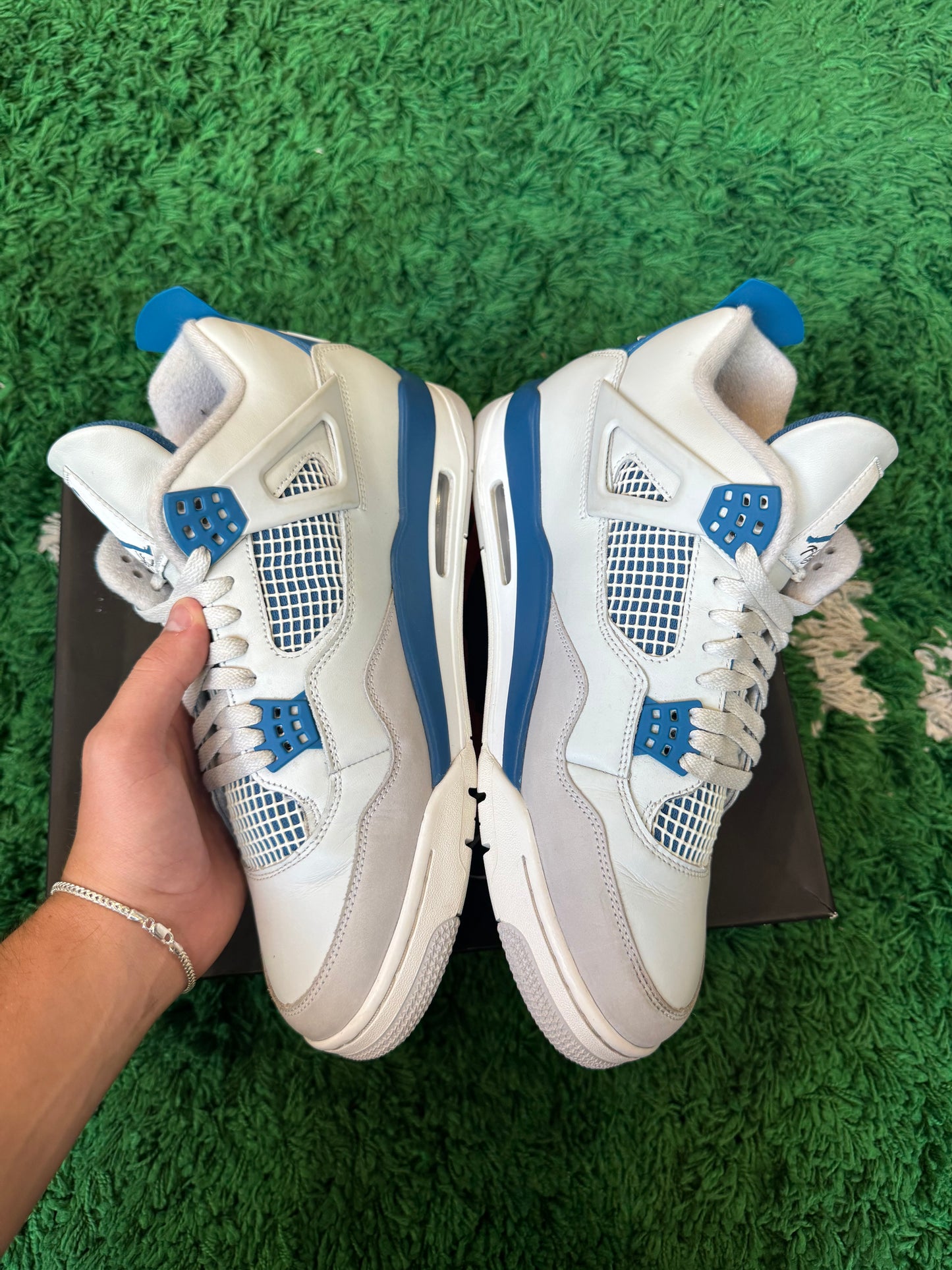 Jordan 4 “Military Blue”
