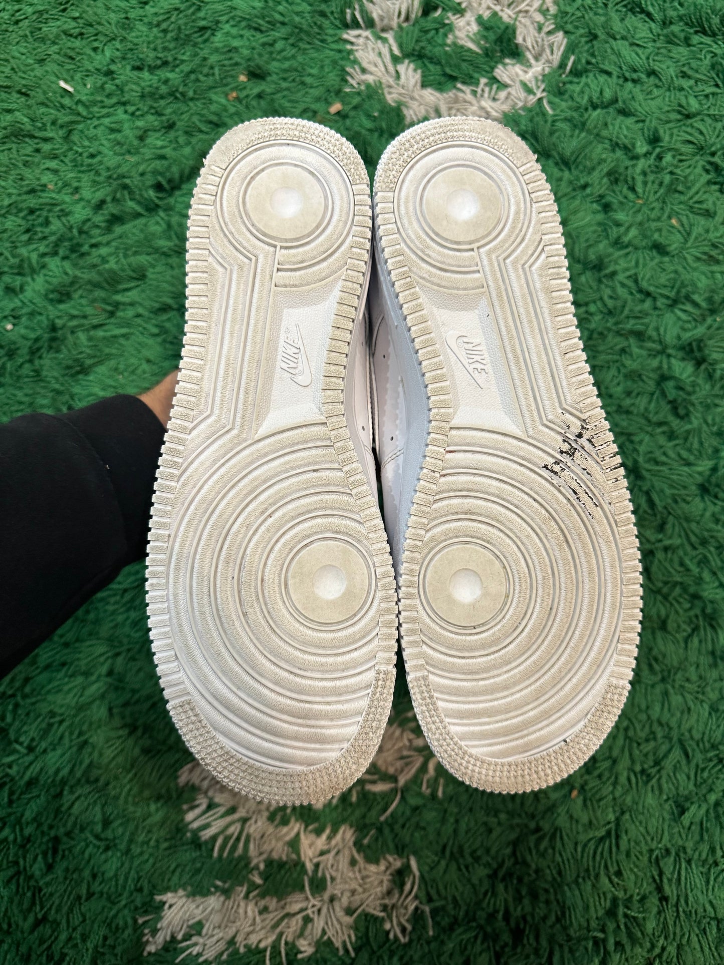 Nike Air Force 1 Low Whitw “Supreme”