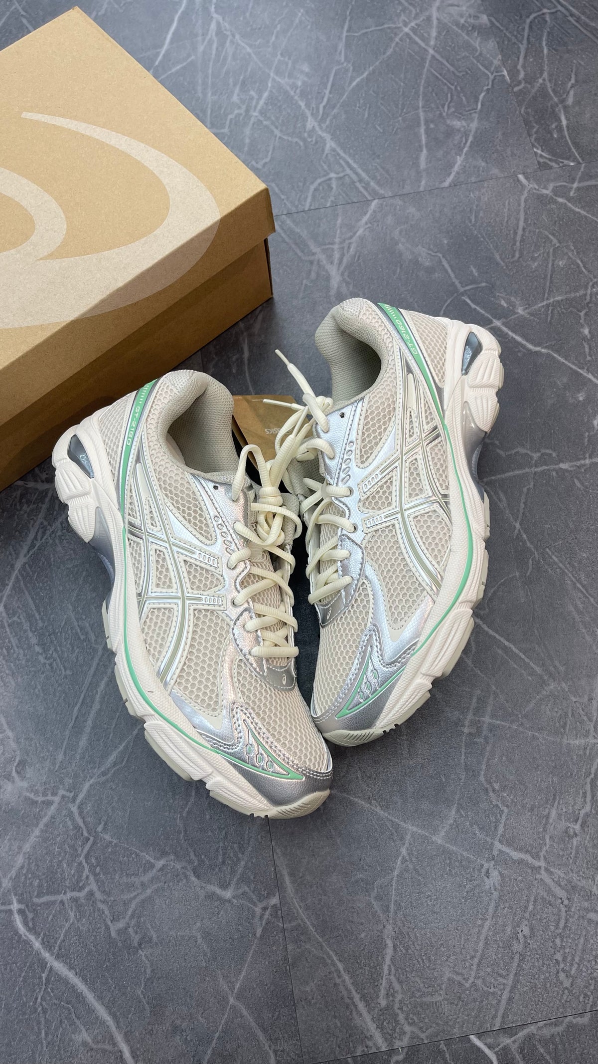 ASICS GT-2160 Smoke Grey Peppermint