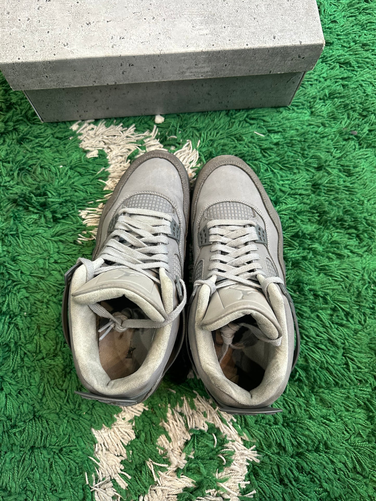 Jordan 4 “Wet Cement”