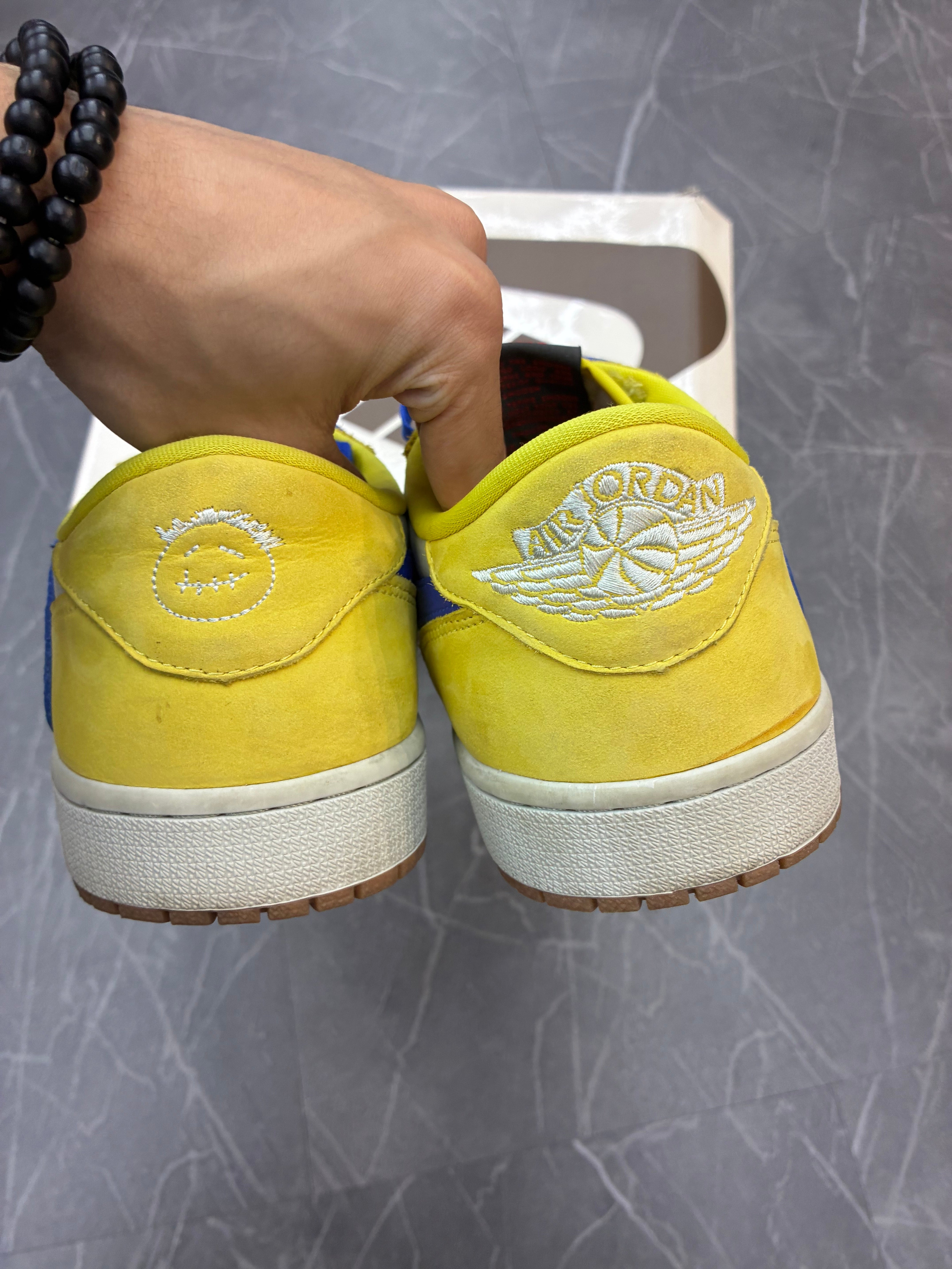 Jordan 1 Low Travis Scott “Canary”
