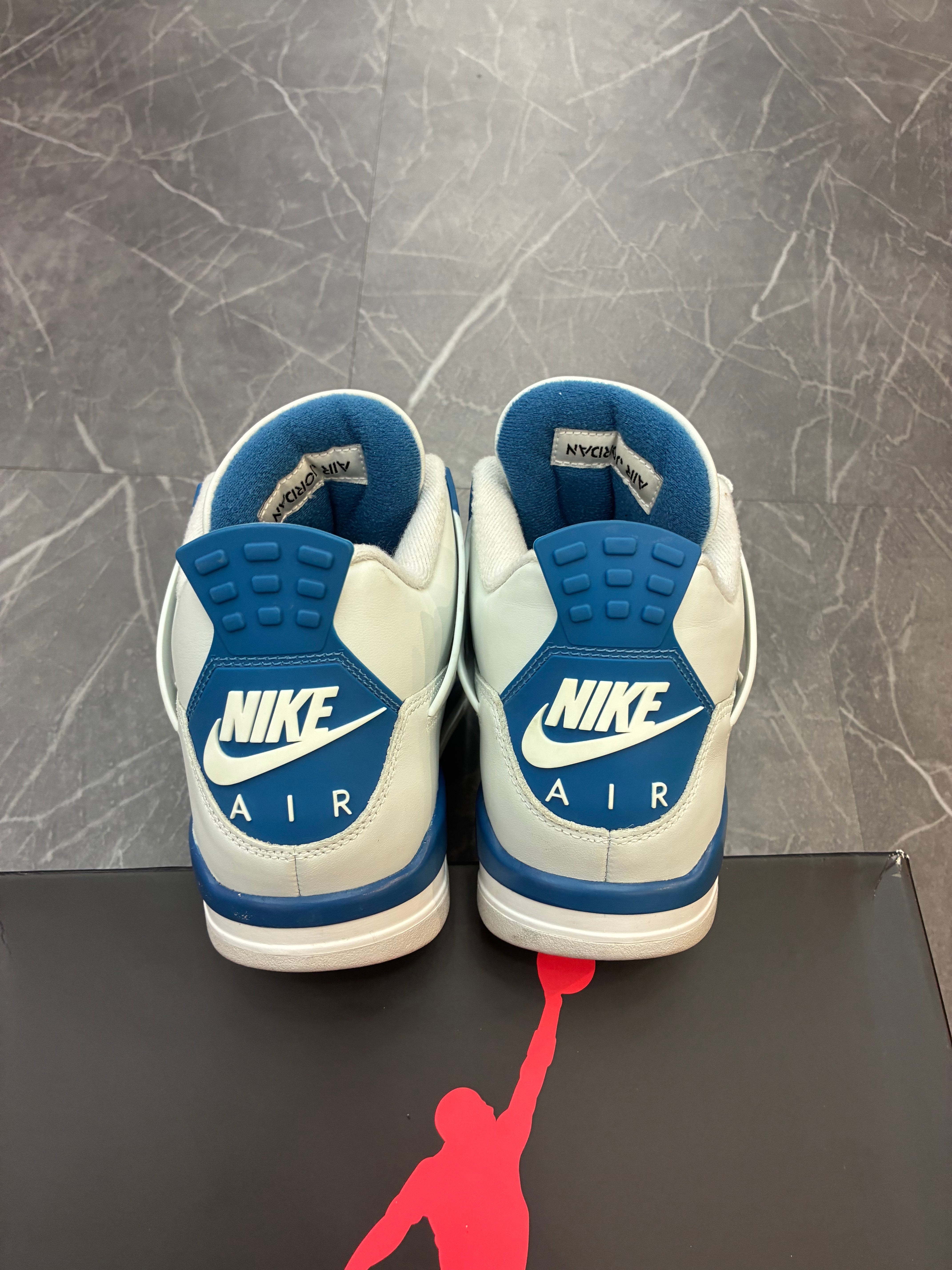 Jordan 4 “Military Blue”