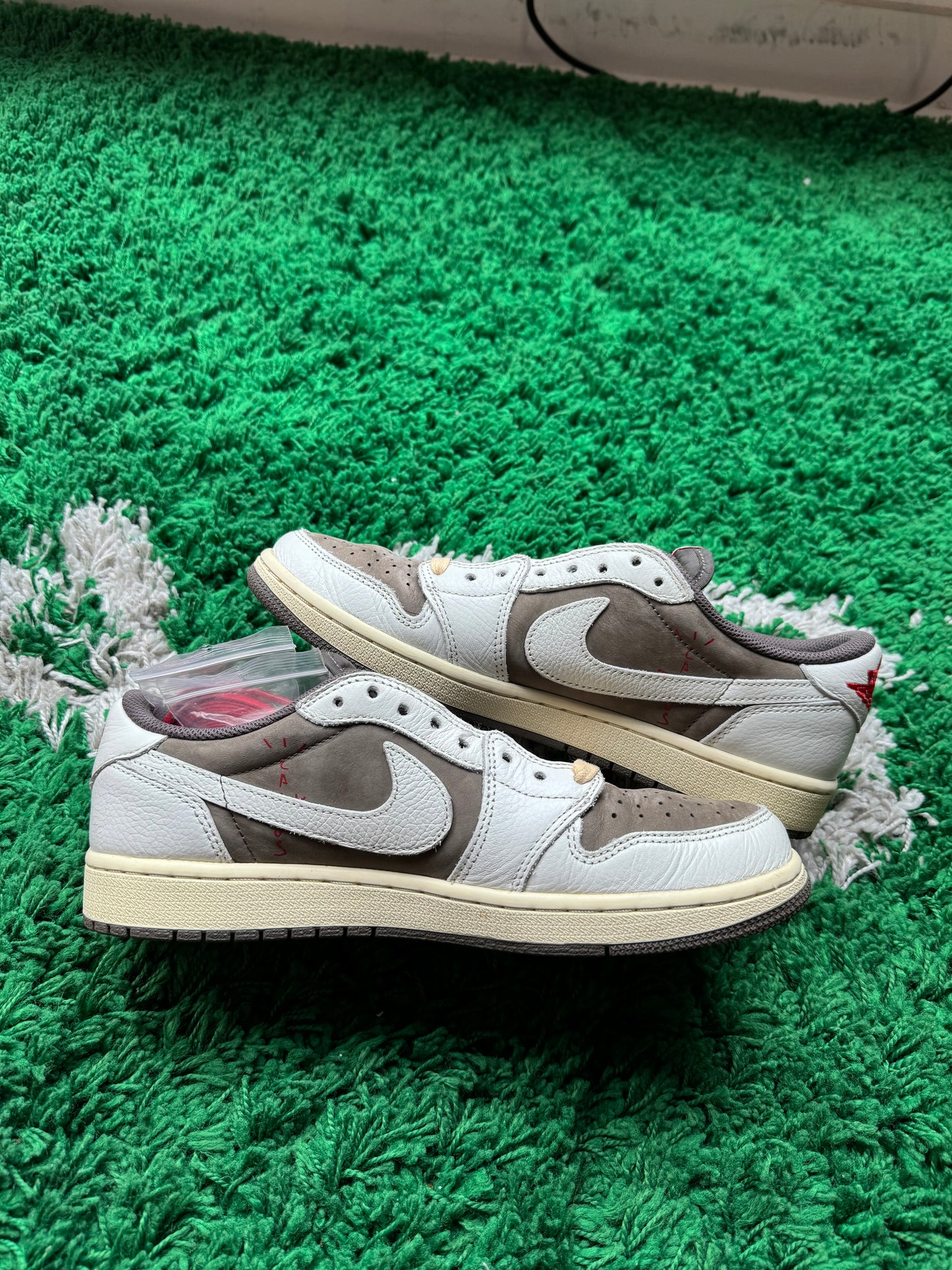 Jordan 1 Low x Travis Scott “Reverse Mocha”