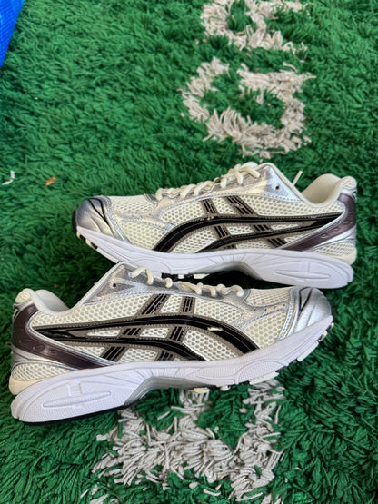 ASICS Gel-Kayano 14 “Cream Metallic Plum”