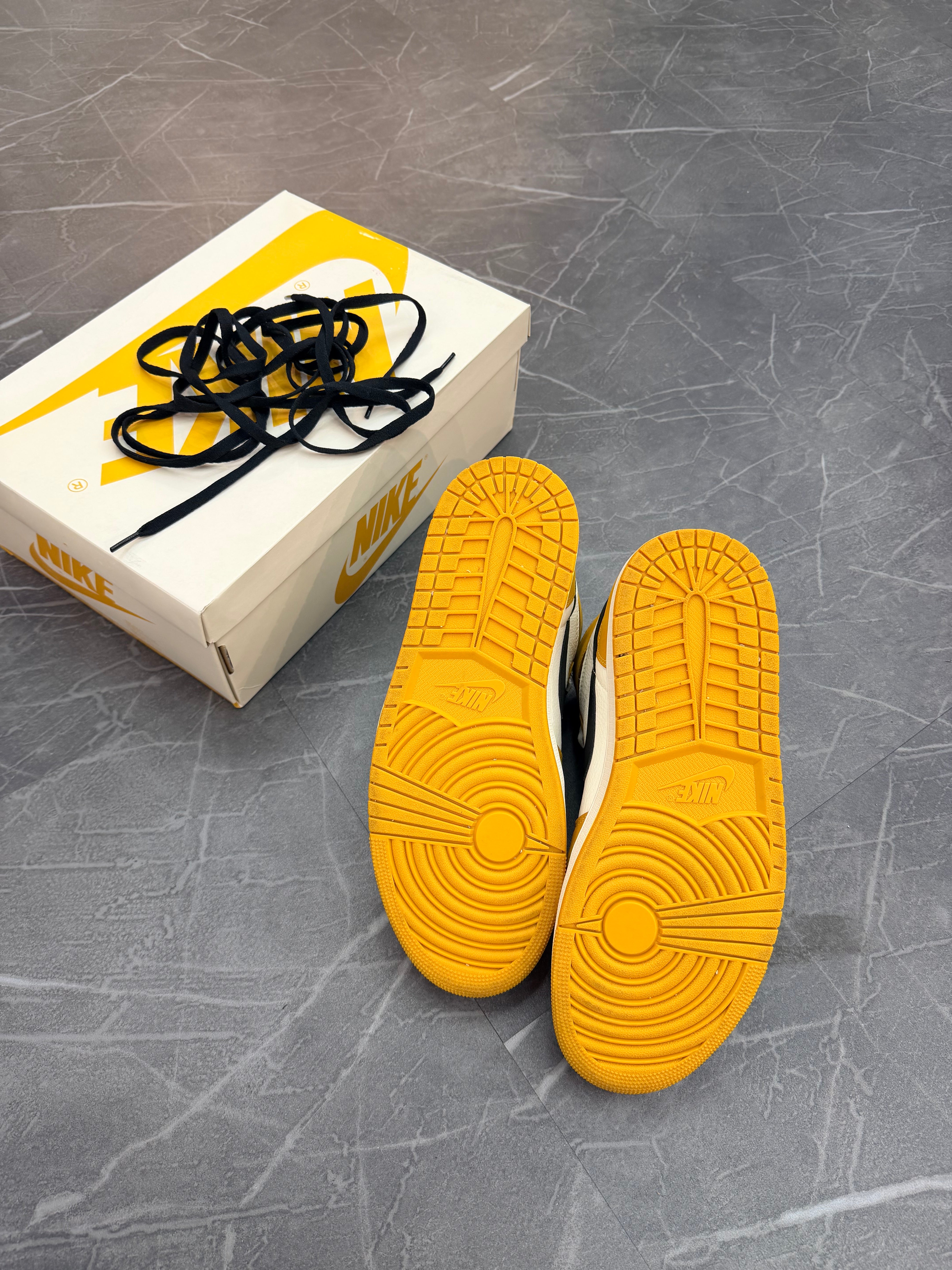 Jordan 1 High “Ochre”