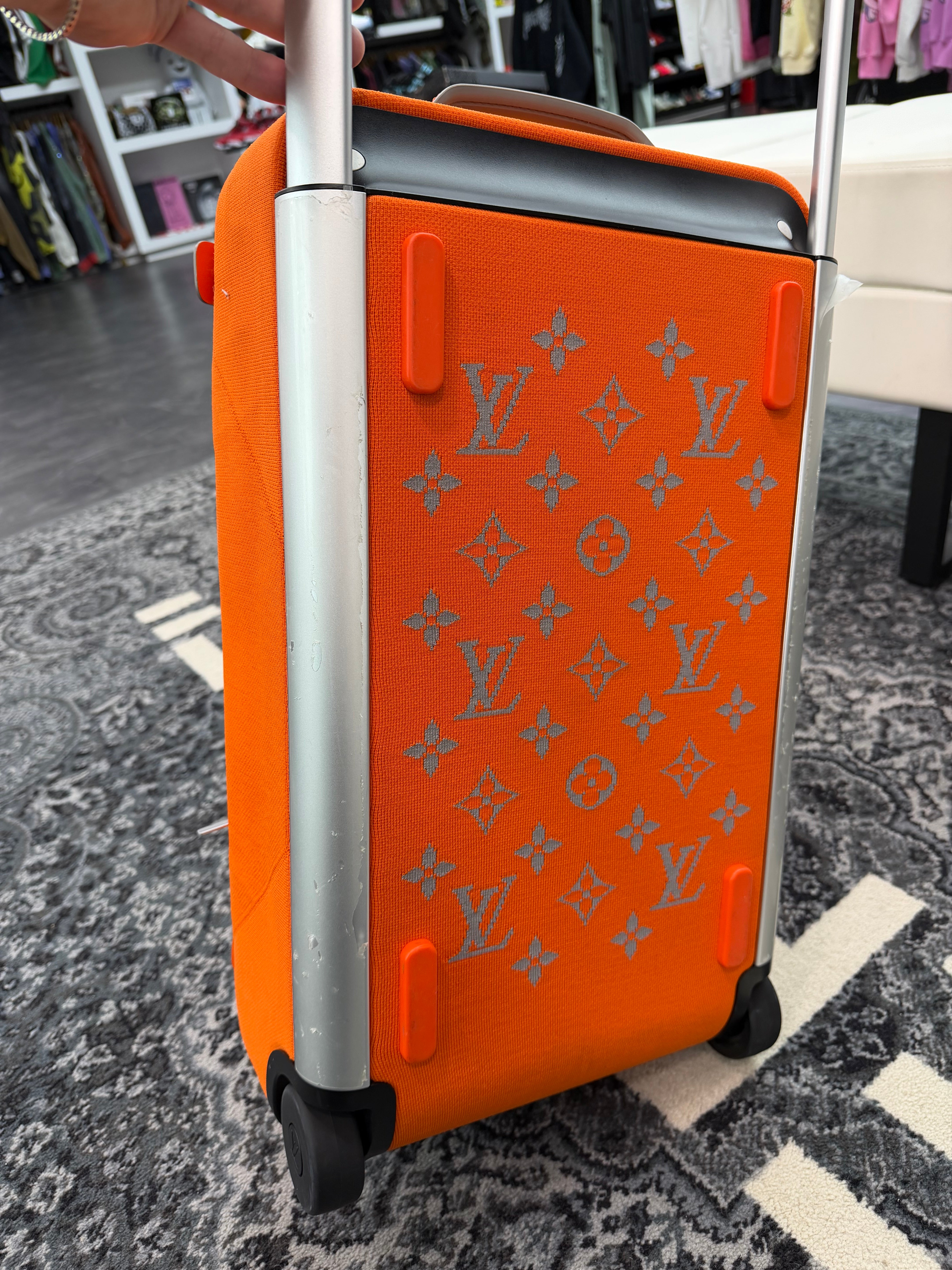 Louis Vuitton Horizon Duffle / Suit Case Soft Orange