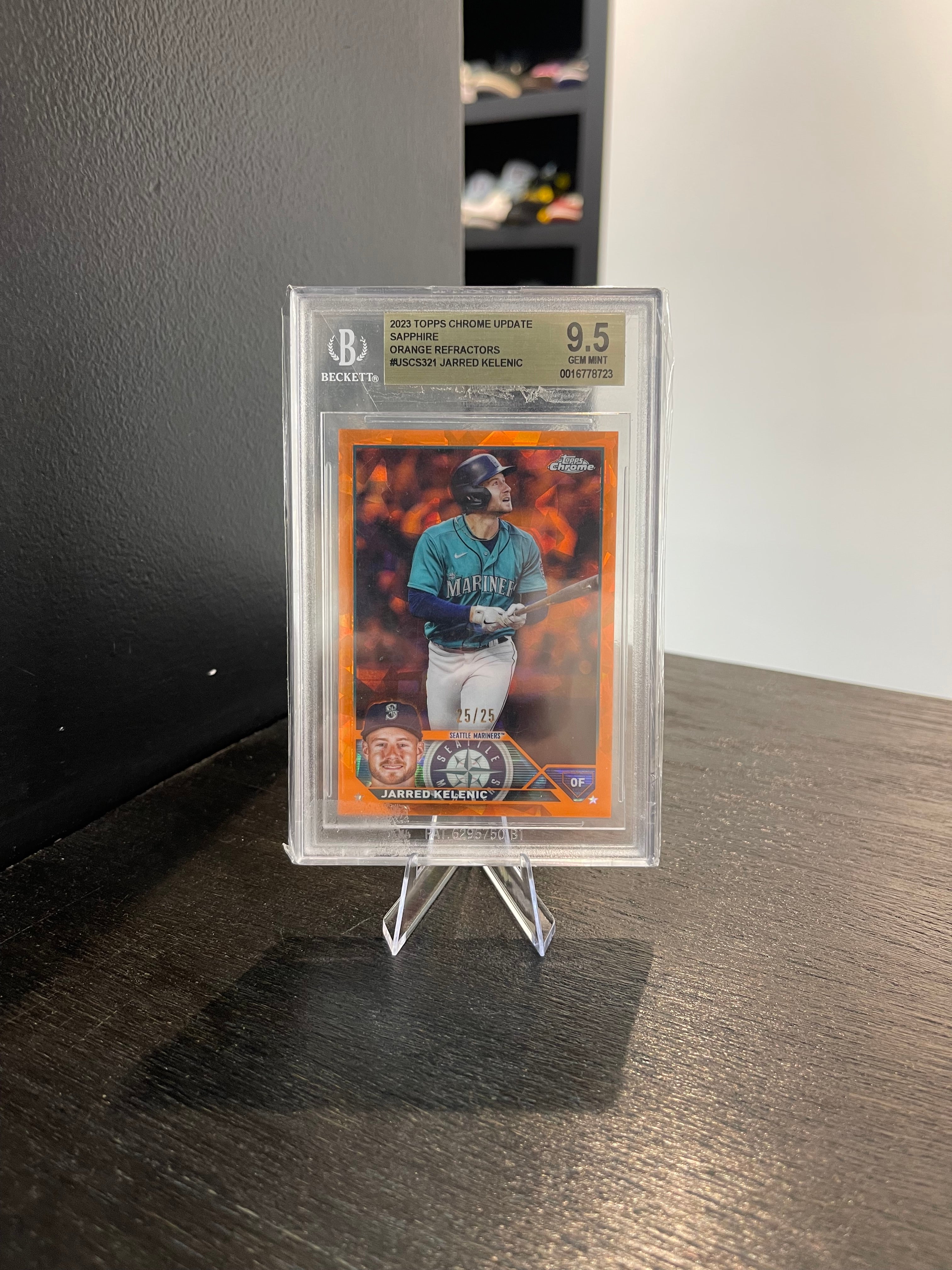 2023 Topps Chrome Update Sapphire Jarred Kelenic Orange Refractor 25/25 BGS 9.5