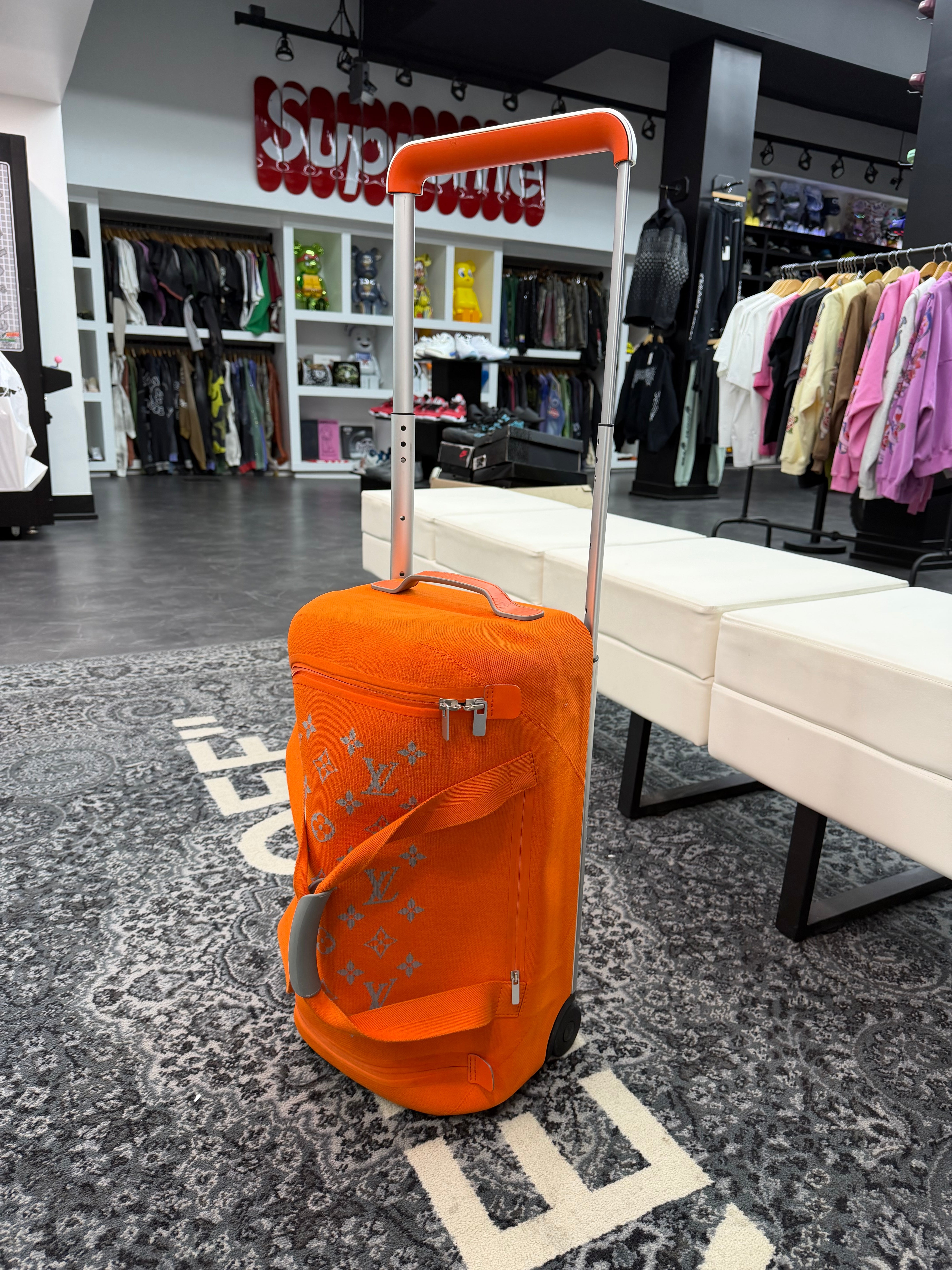 Louis Vuitton Horizon Duffle / Suit Case Soft Orange