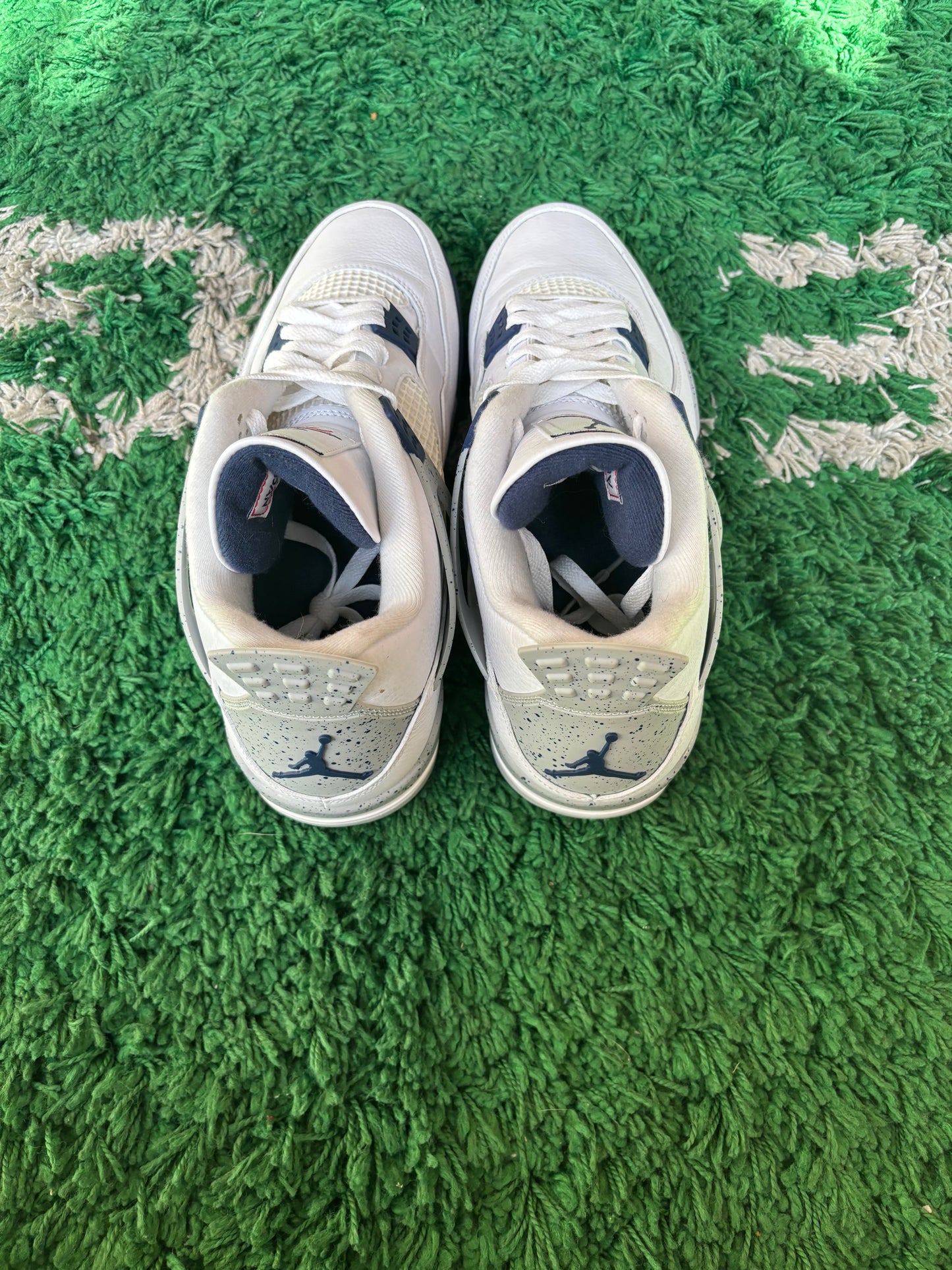 Jordan 4 “Midnight Navy”