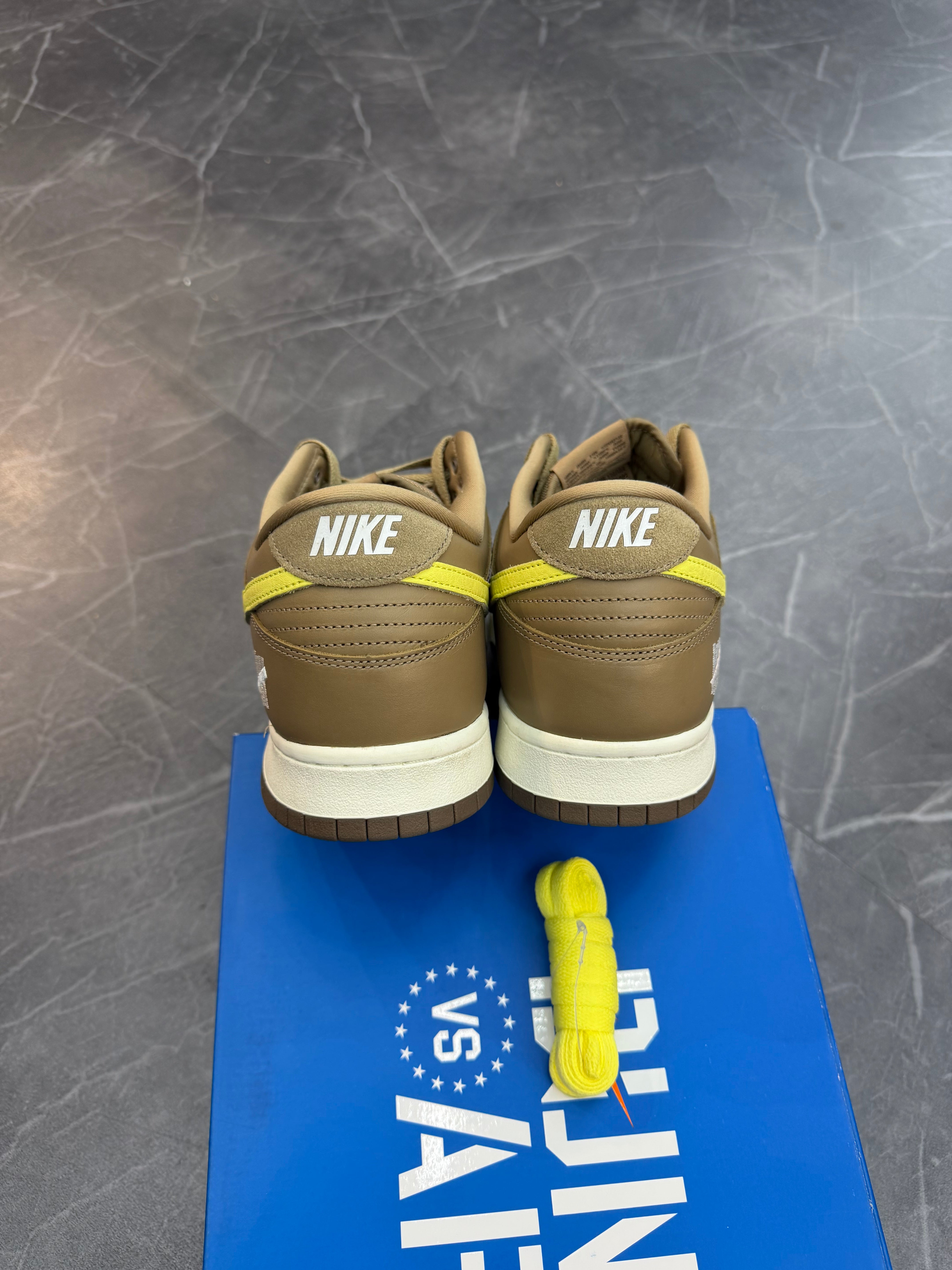 Nike Dunk Low Undefeated “Canteen”