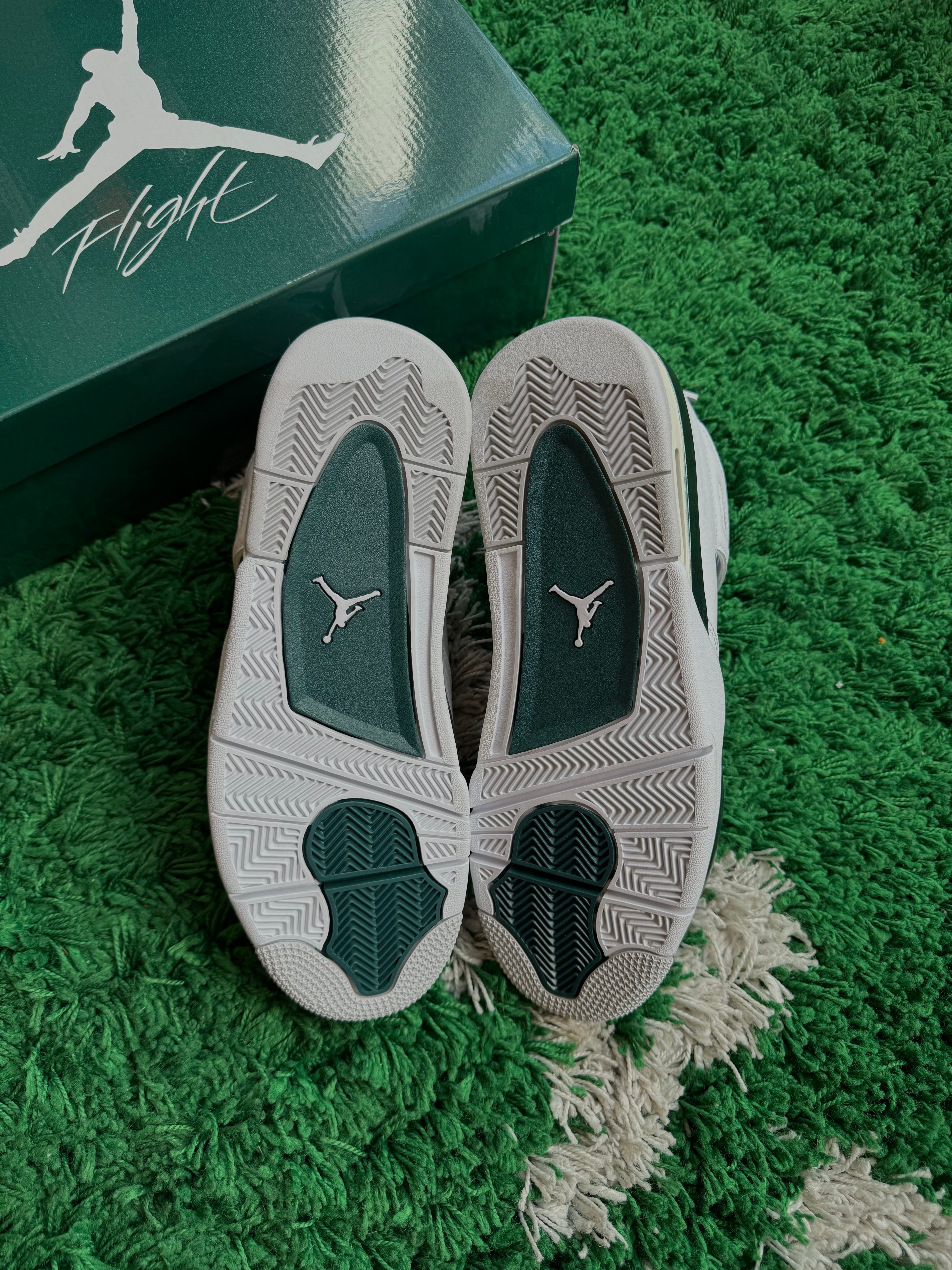 Jordan 4 “Oxidized Green”