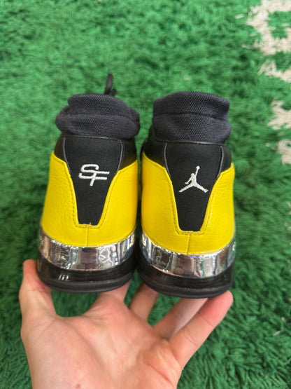 Jordan 17 Low “Solefly Alternate Lightning”