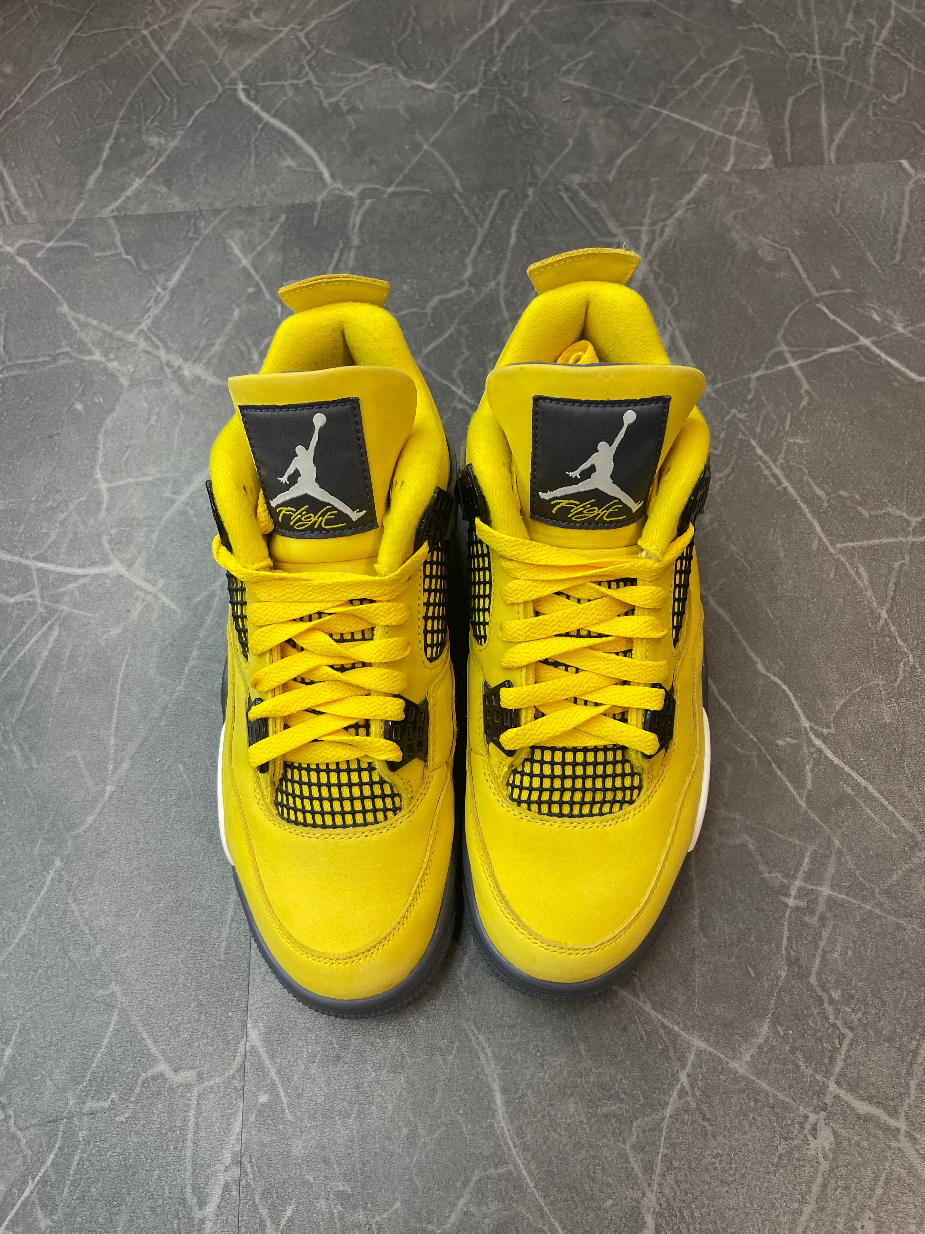 Jordan 4 “Lightning”