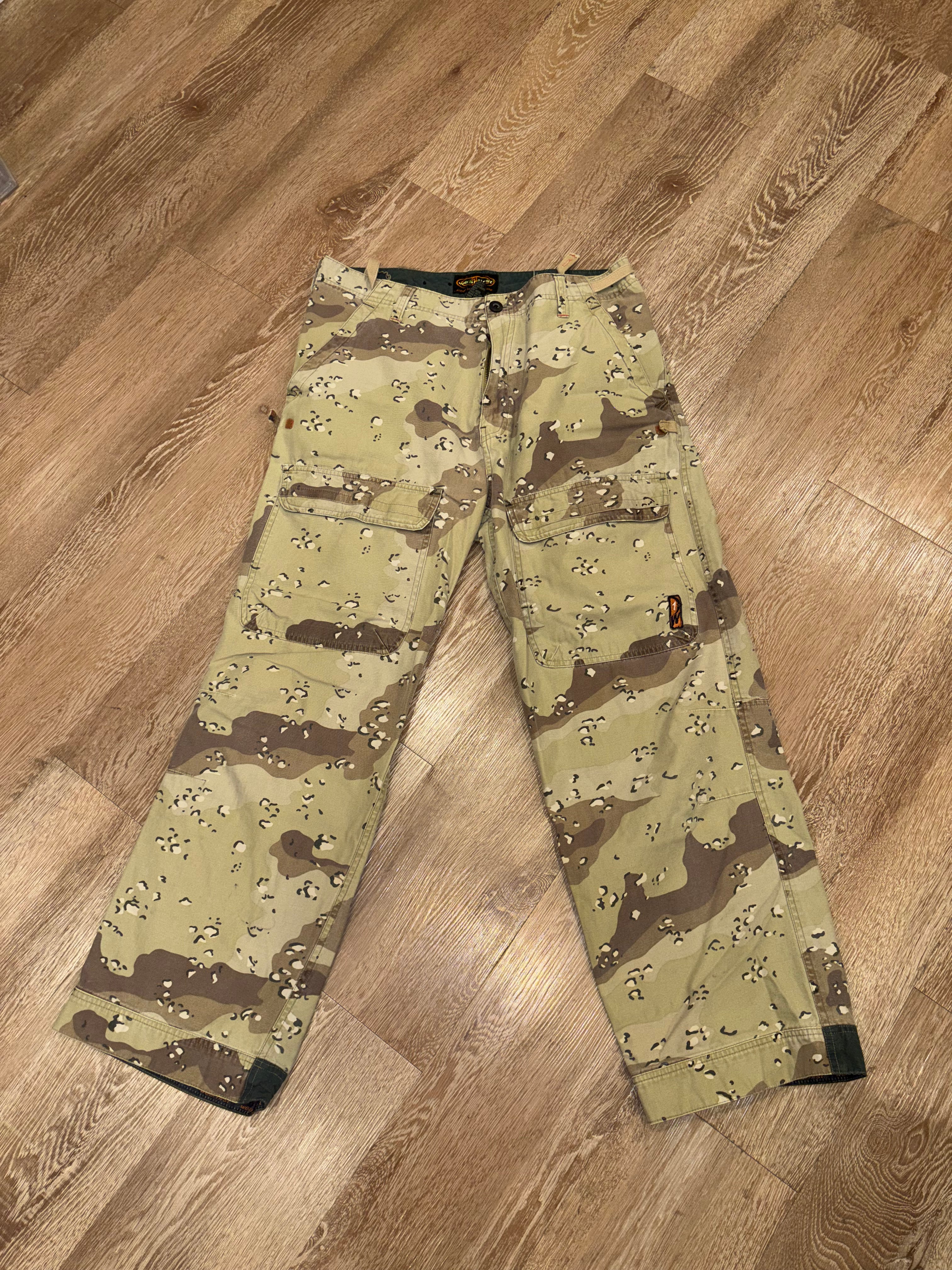 WearFirst Desert Camo Cargo Pants (32 x 30)