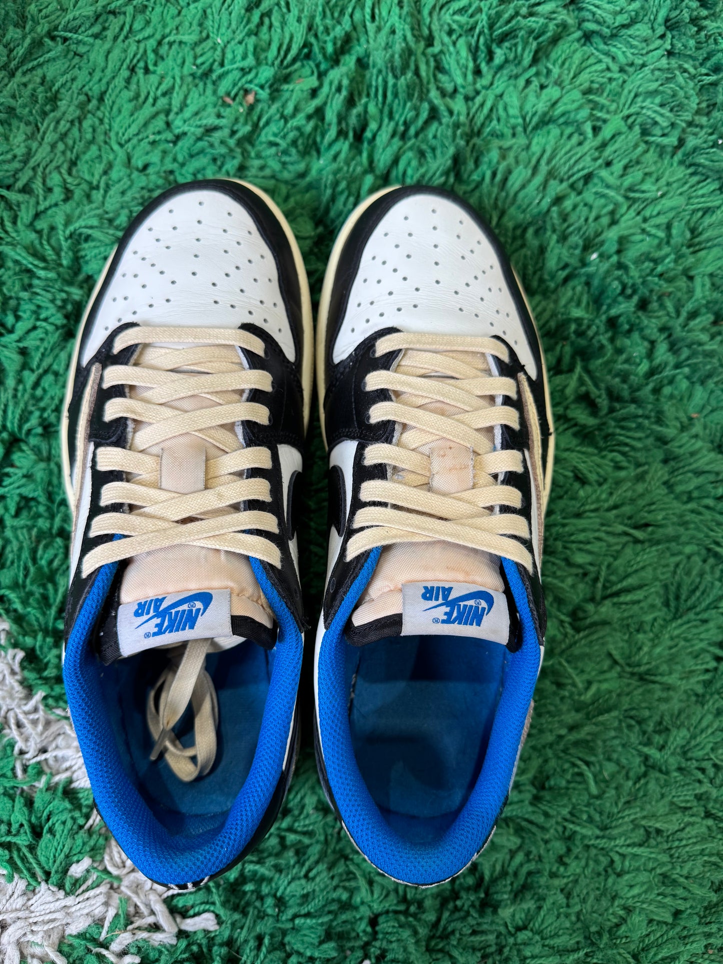 Jordan 1 Low x Travis Scott “Fragment”