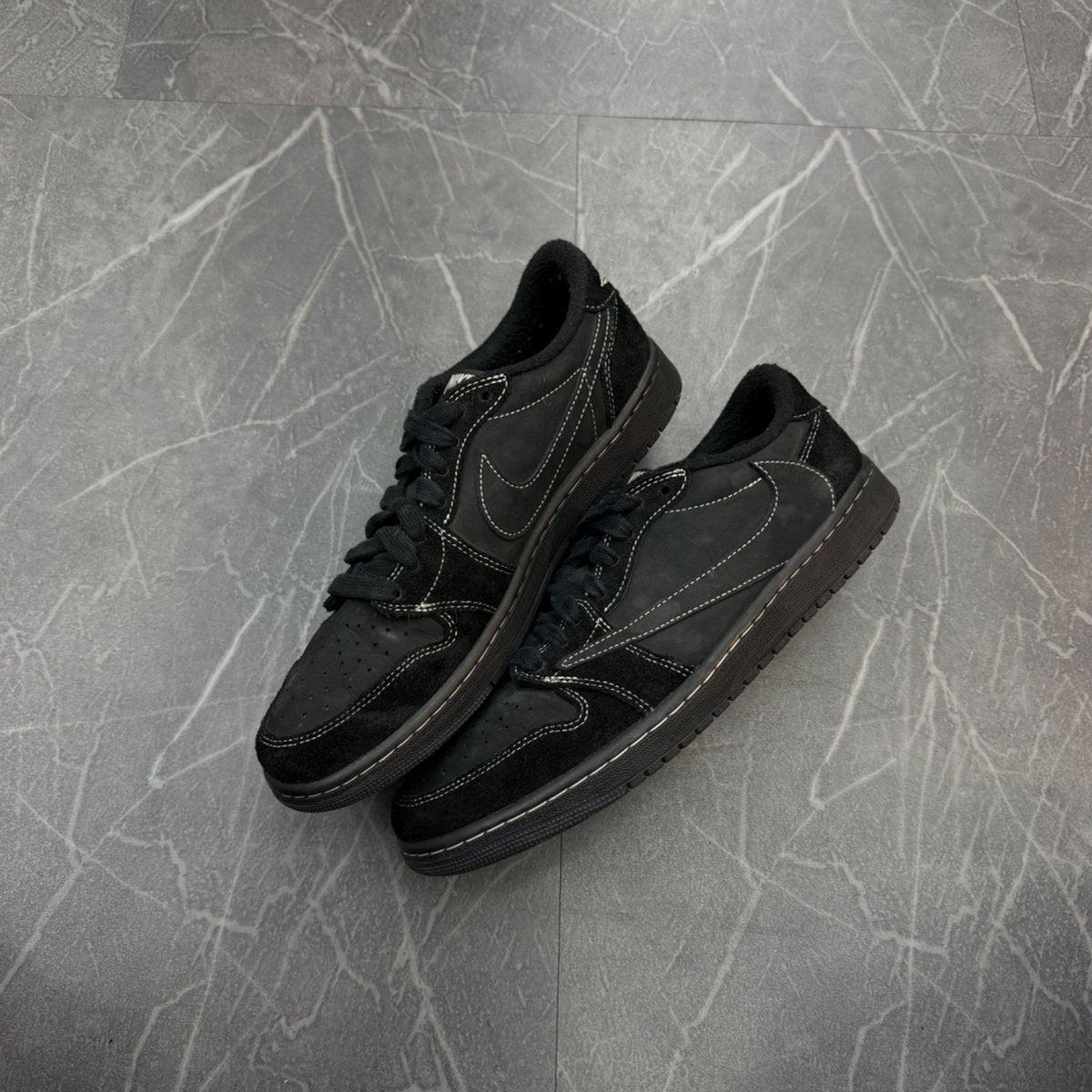 Jordan 1 Retro Low OG SP Travis Scott Black Phantom - Image 2