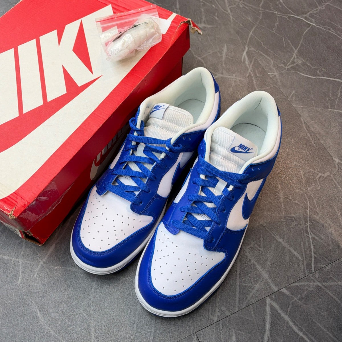 Nike Dunk Low SP Kentucky - Image 3