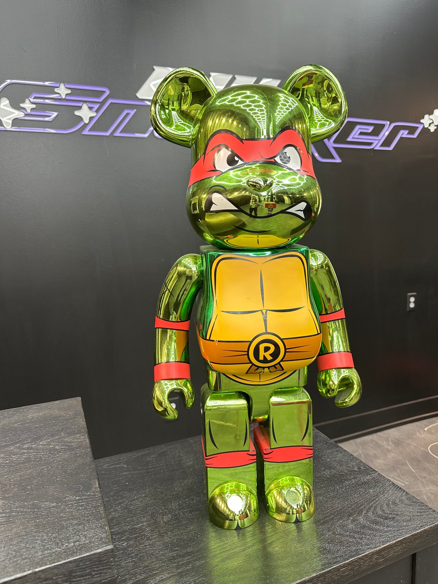 Bearbrick 1000% “Teenage Mutant Ninja Turtles Raphael Chrome”