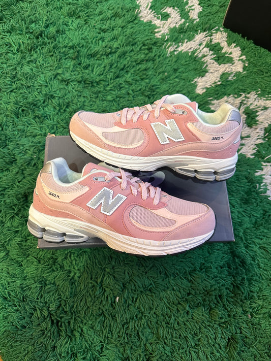 New Balance 2002R “Pink Sand”