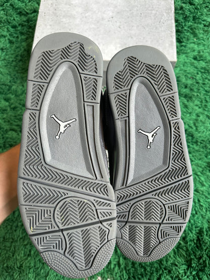 Jordan 4 “Wet Cement”
