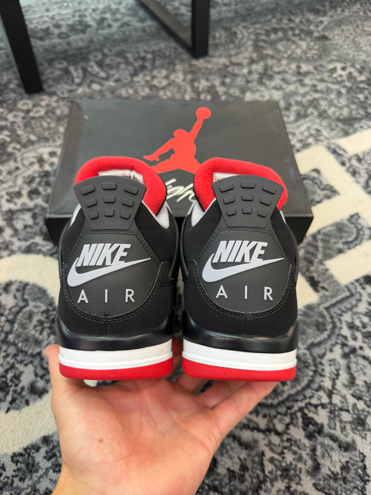 Jordan 4 2019 “Bred”