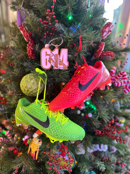 Nike Vapor Edge 6 Kobe Grinch Cleats “Mismatch”