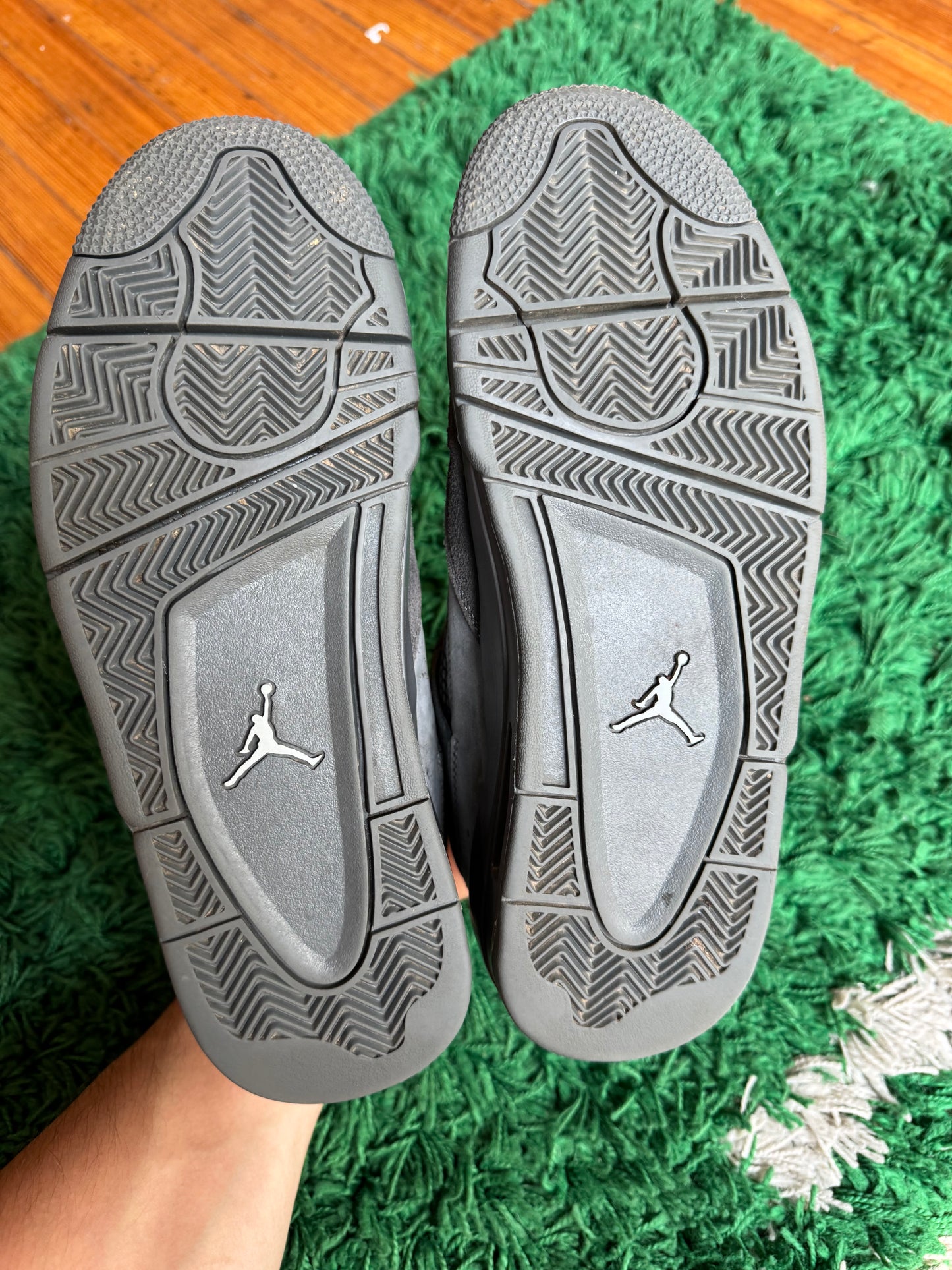 Jordan 4 “Wet Cement”