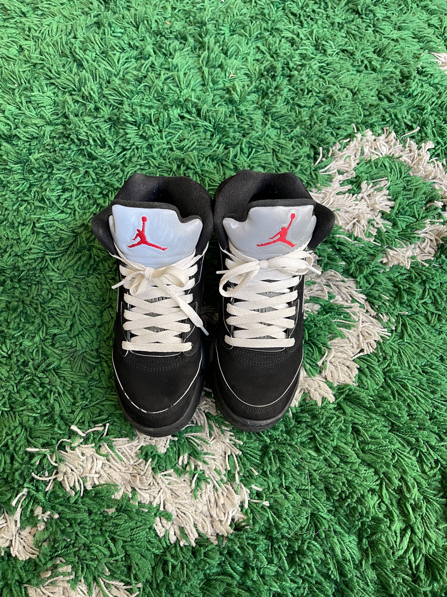 Jordan 5 “Black Metallic Reimagined”