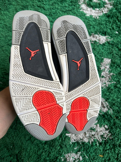 Jordan 4 “Infrared”