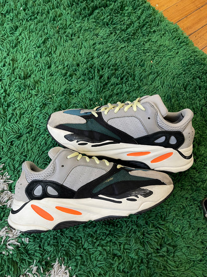 Yeezy 700 “Wave Runner”