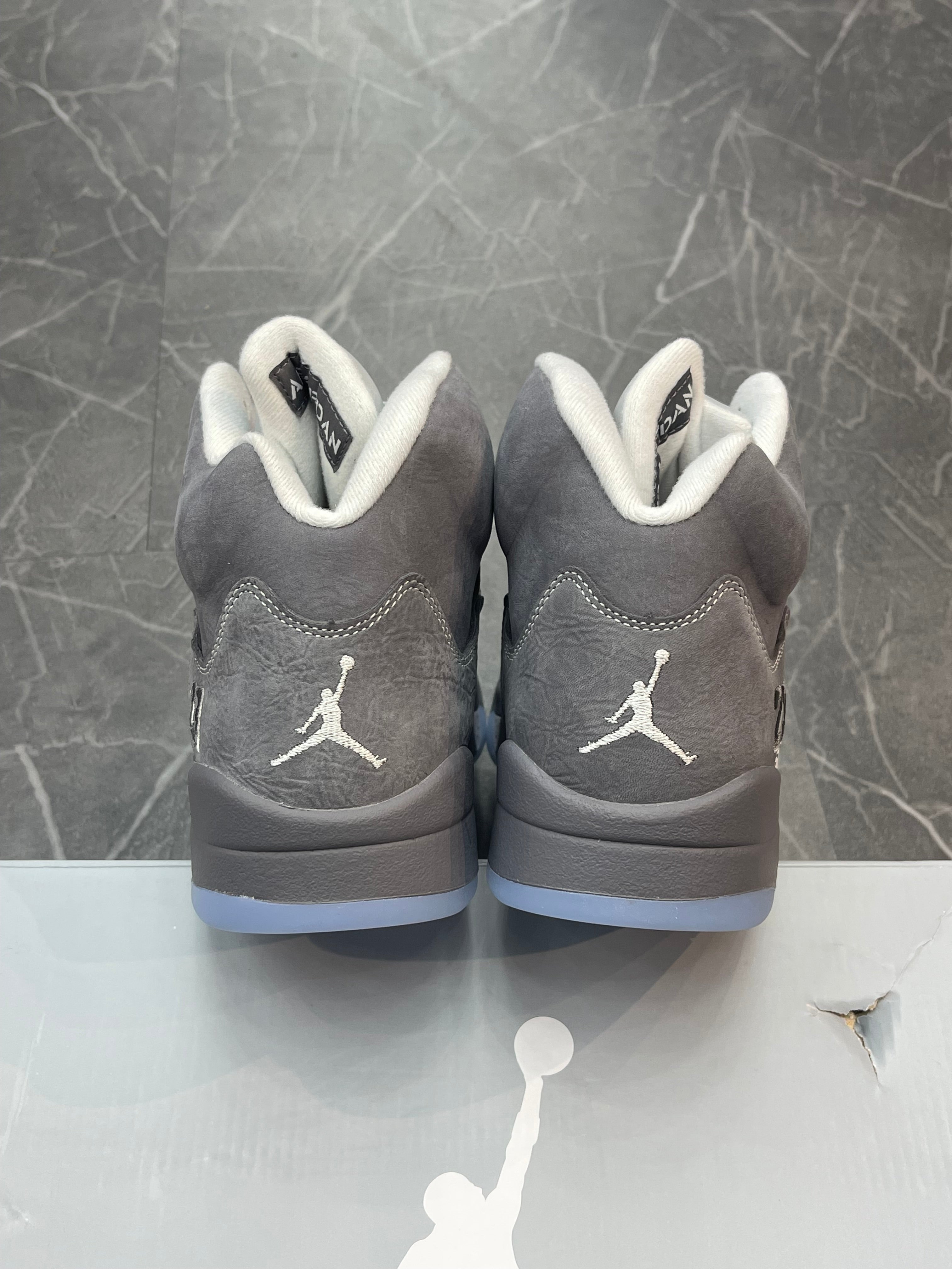 Jordan 5 “Wolf Grey”
