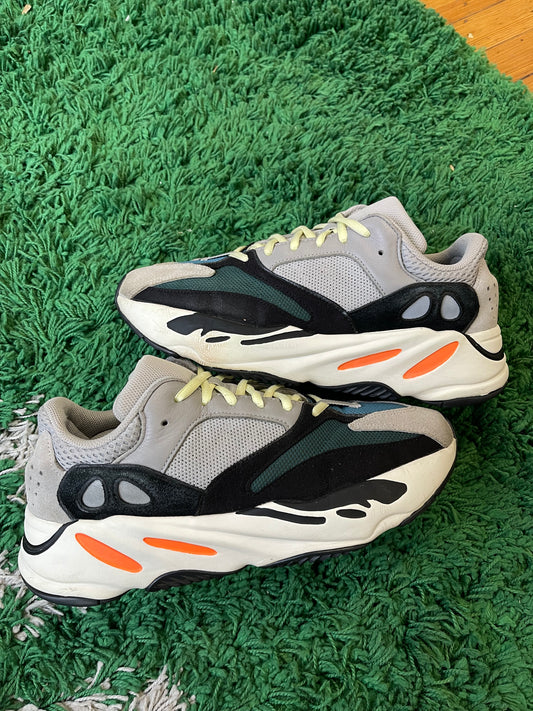 Yeezy 700 “Wave Runner”