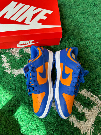 Nike Dunk Low “Knicks”