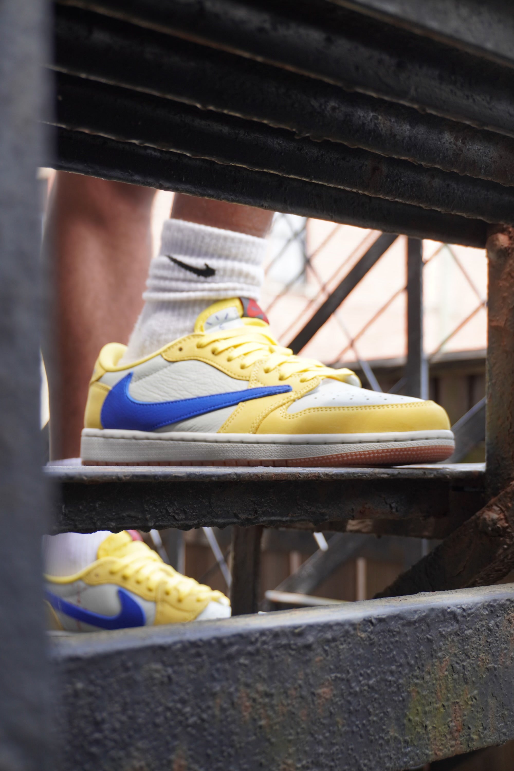 Jordan 1 Low x Travis Scott “Canary”