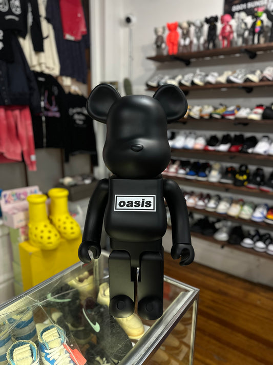 BearBrick 1000% “Oasis Black”