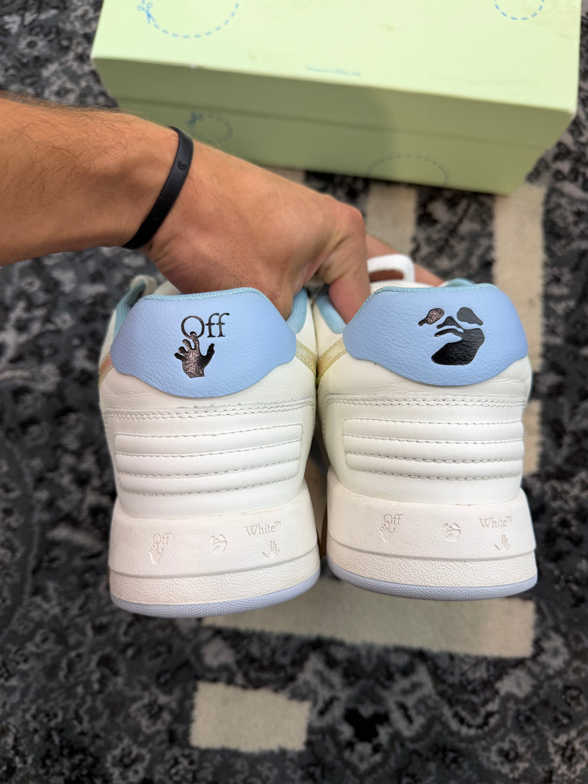 Off White Out Of Office “Blue White”