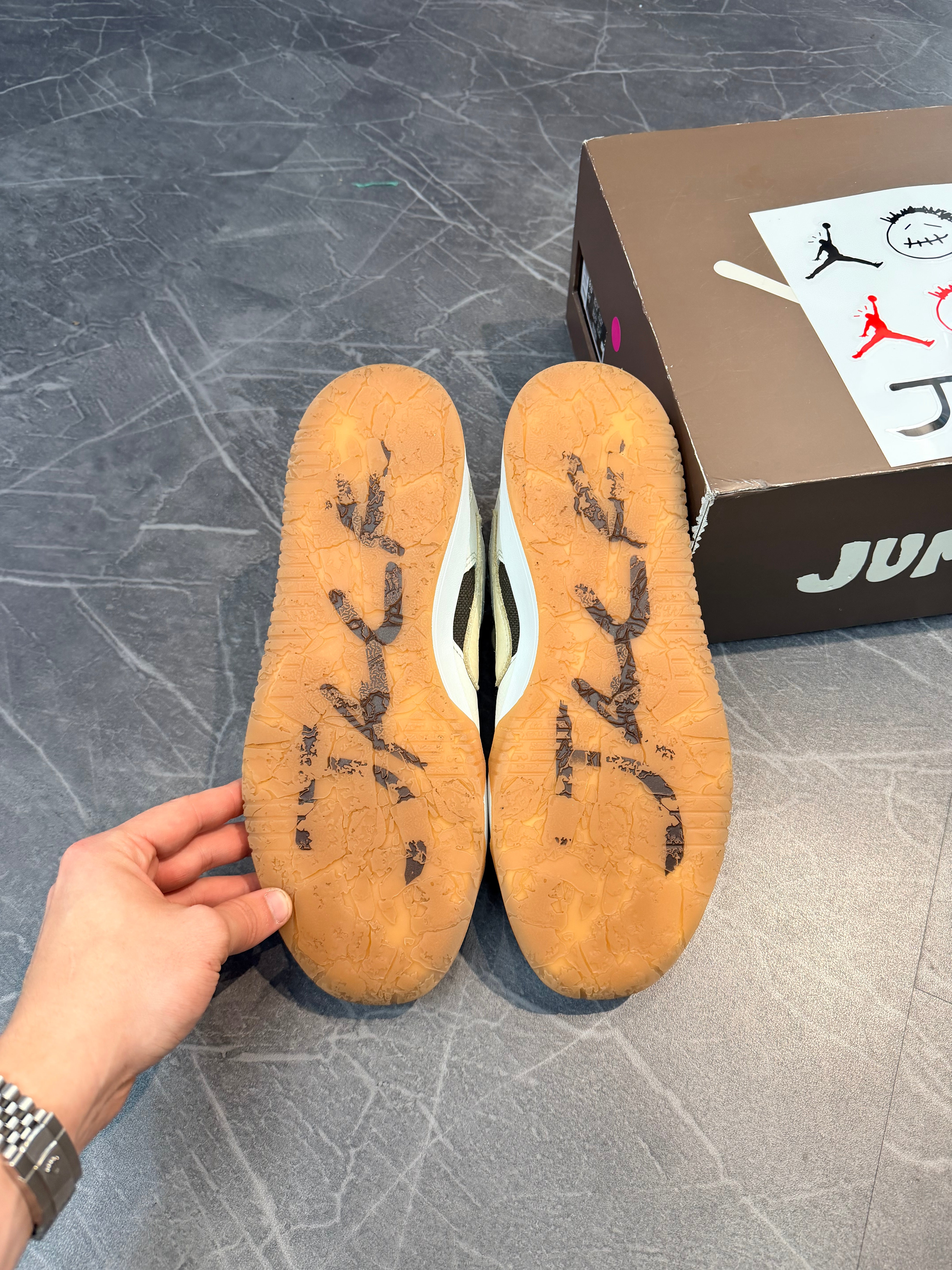 Travis Scott Jumpman Jack TR “Sail”