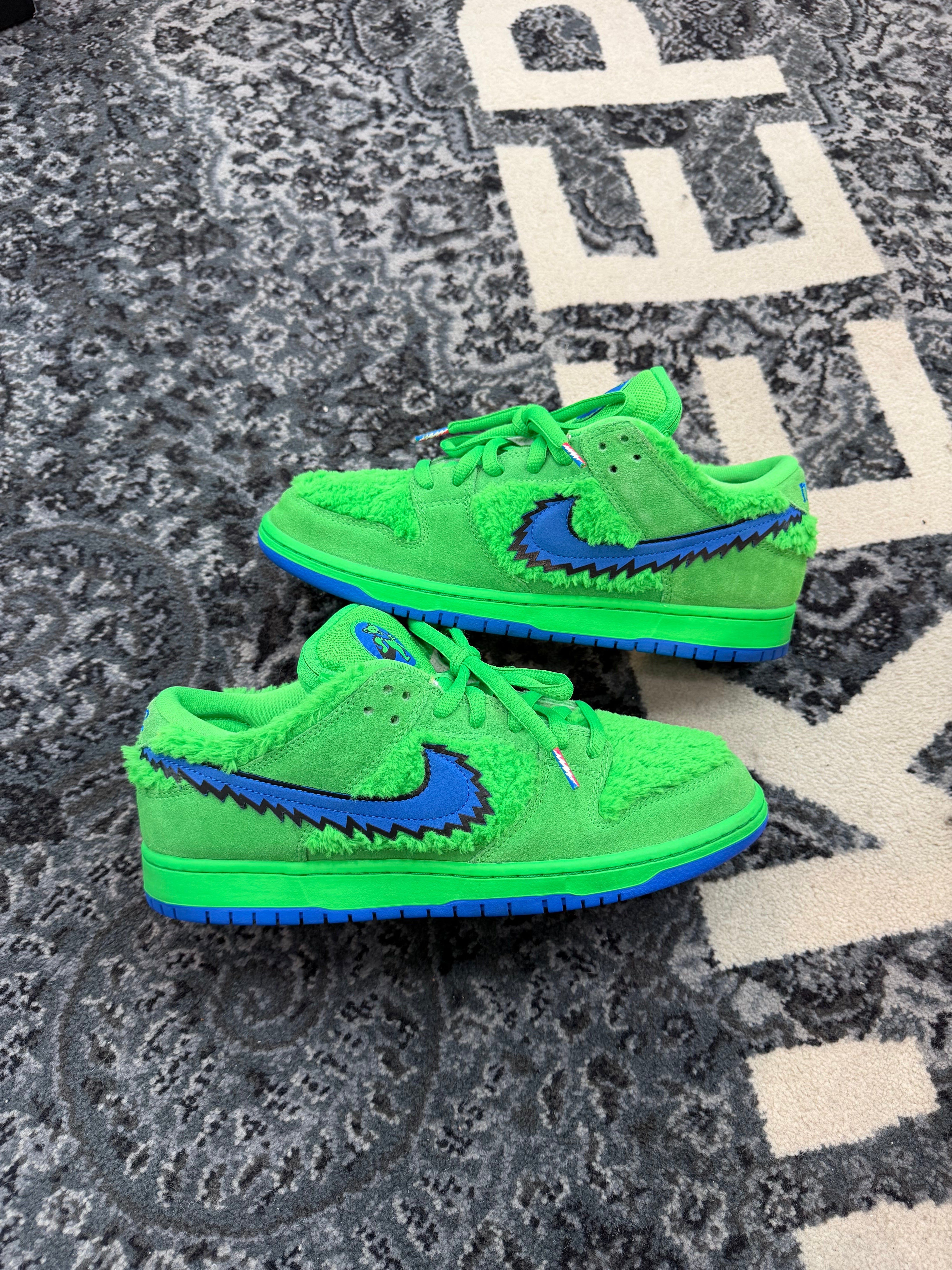Nike SB Dunk Low Grateful Dead “Green”