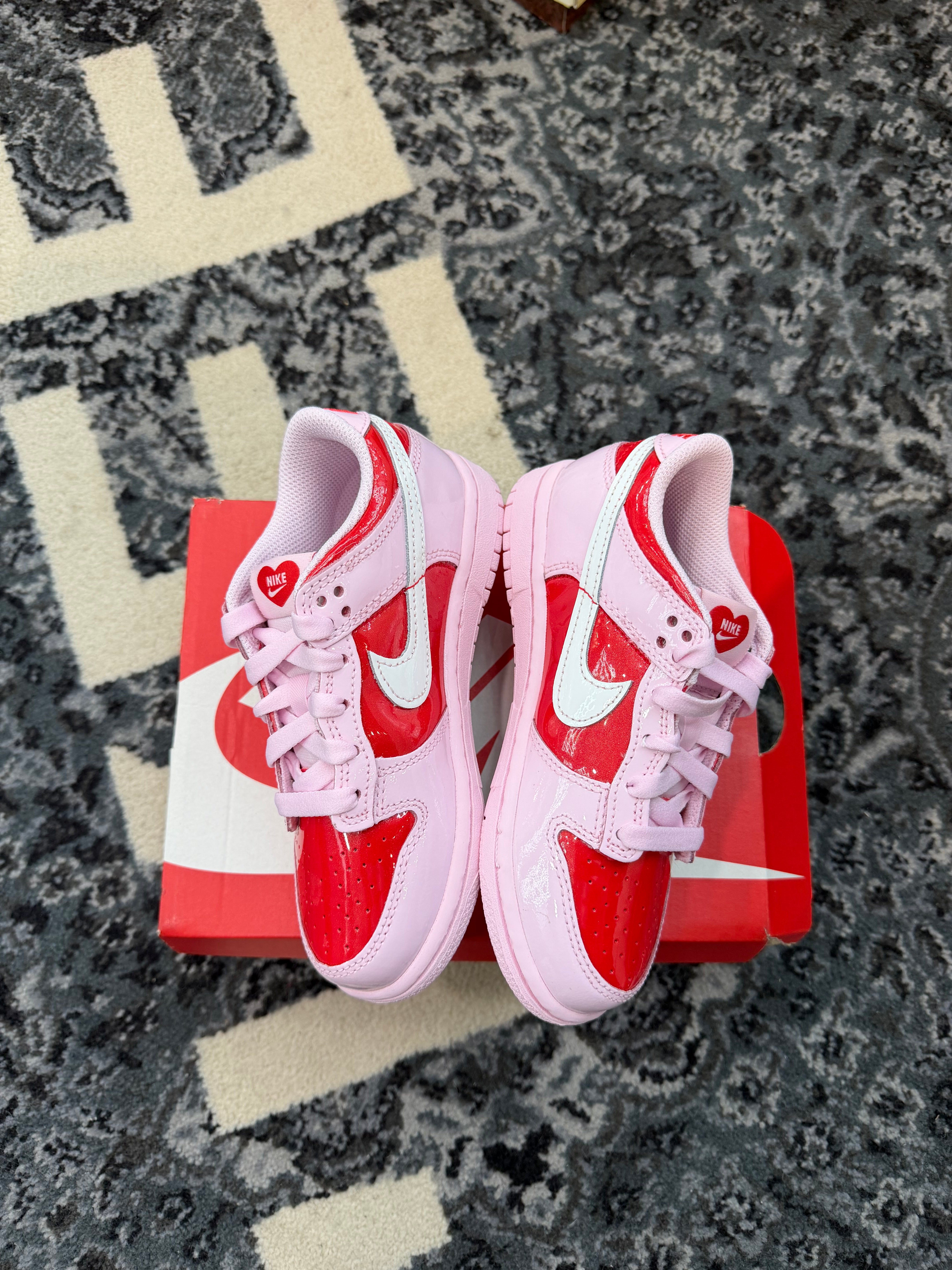 Nike Dunk Low “Valentines Day”