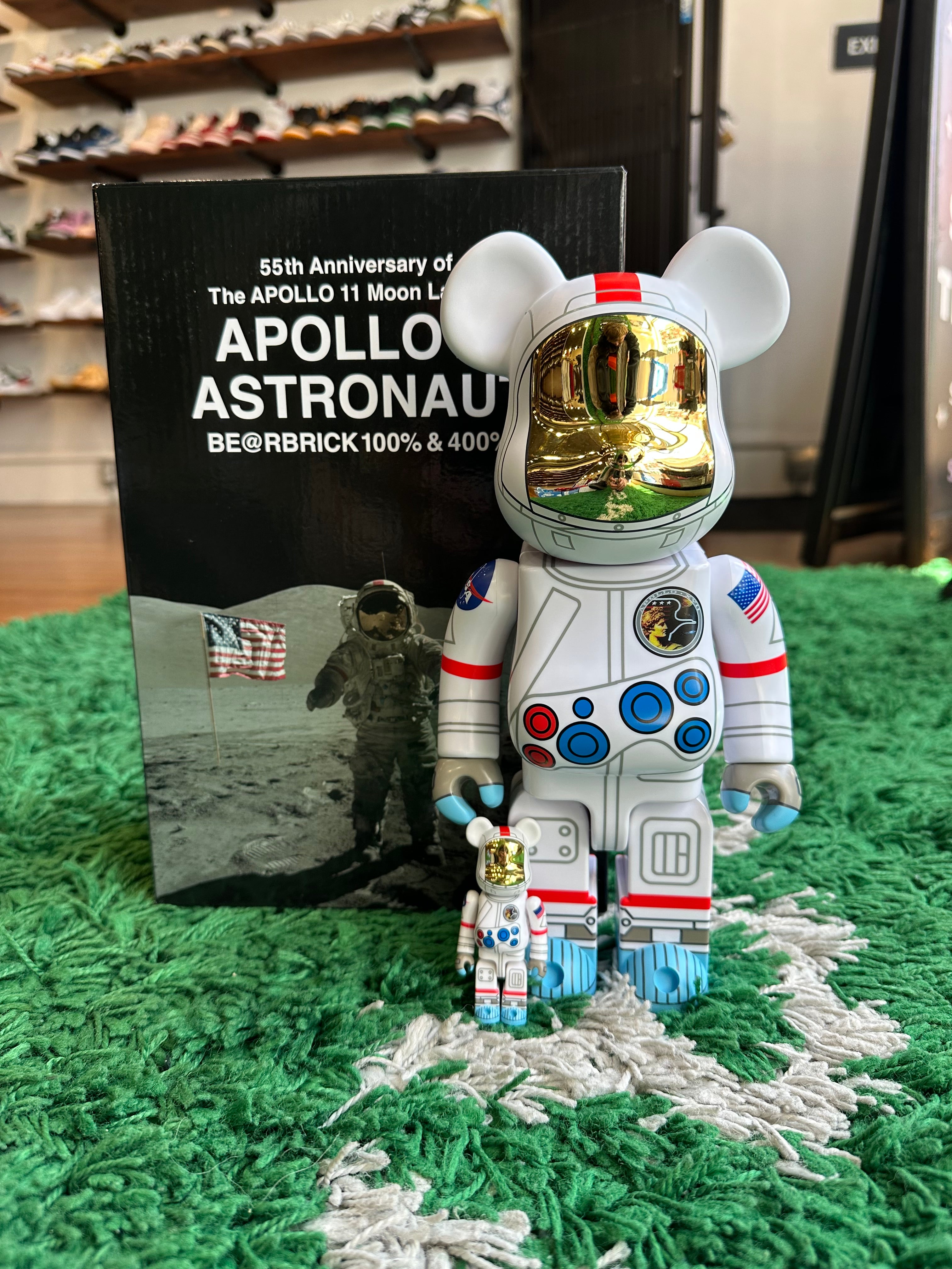 BearBrick 400% & 100% “Apollo 17”