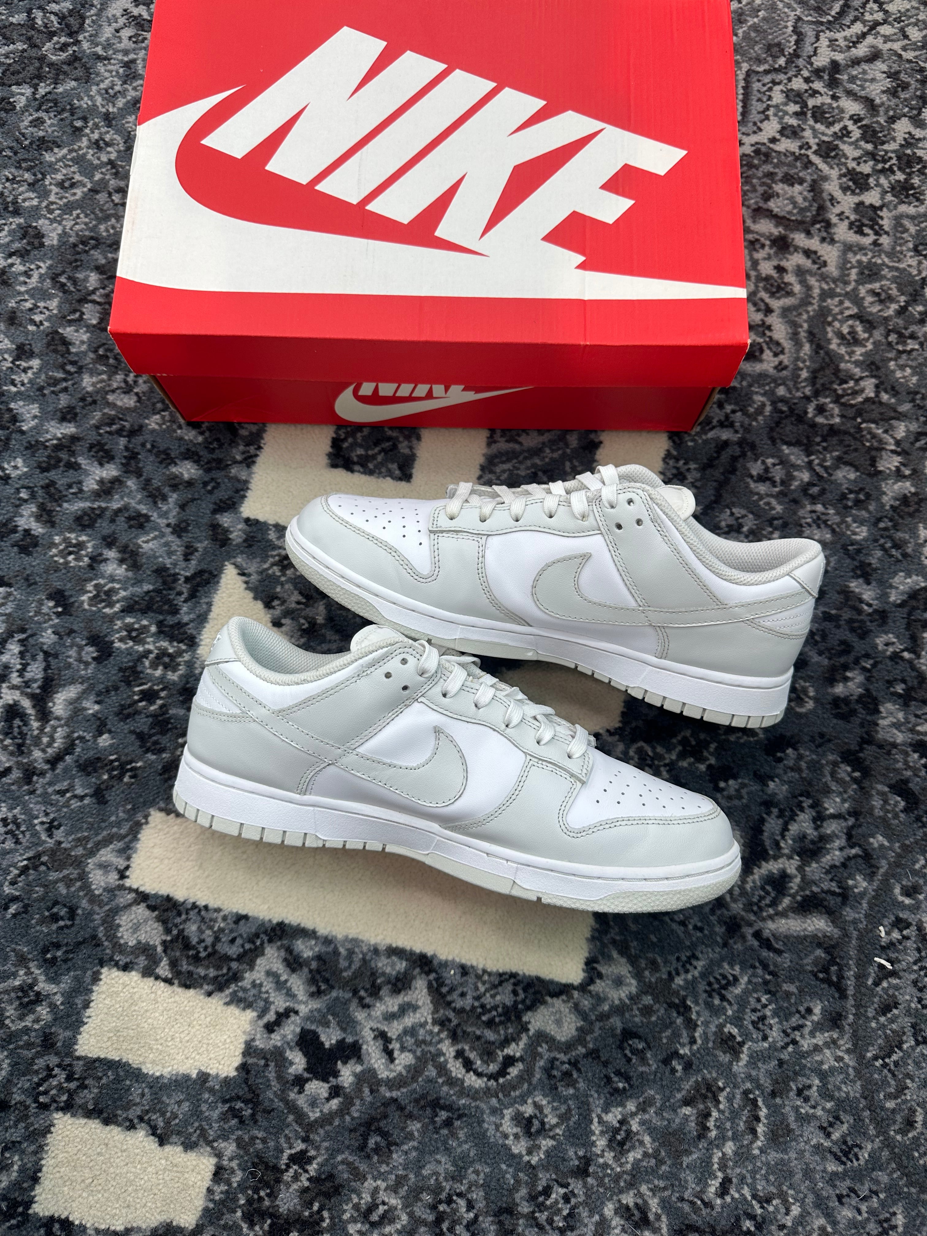 Nike Dunk Low “Photon Dust”