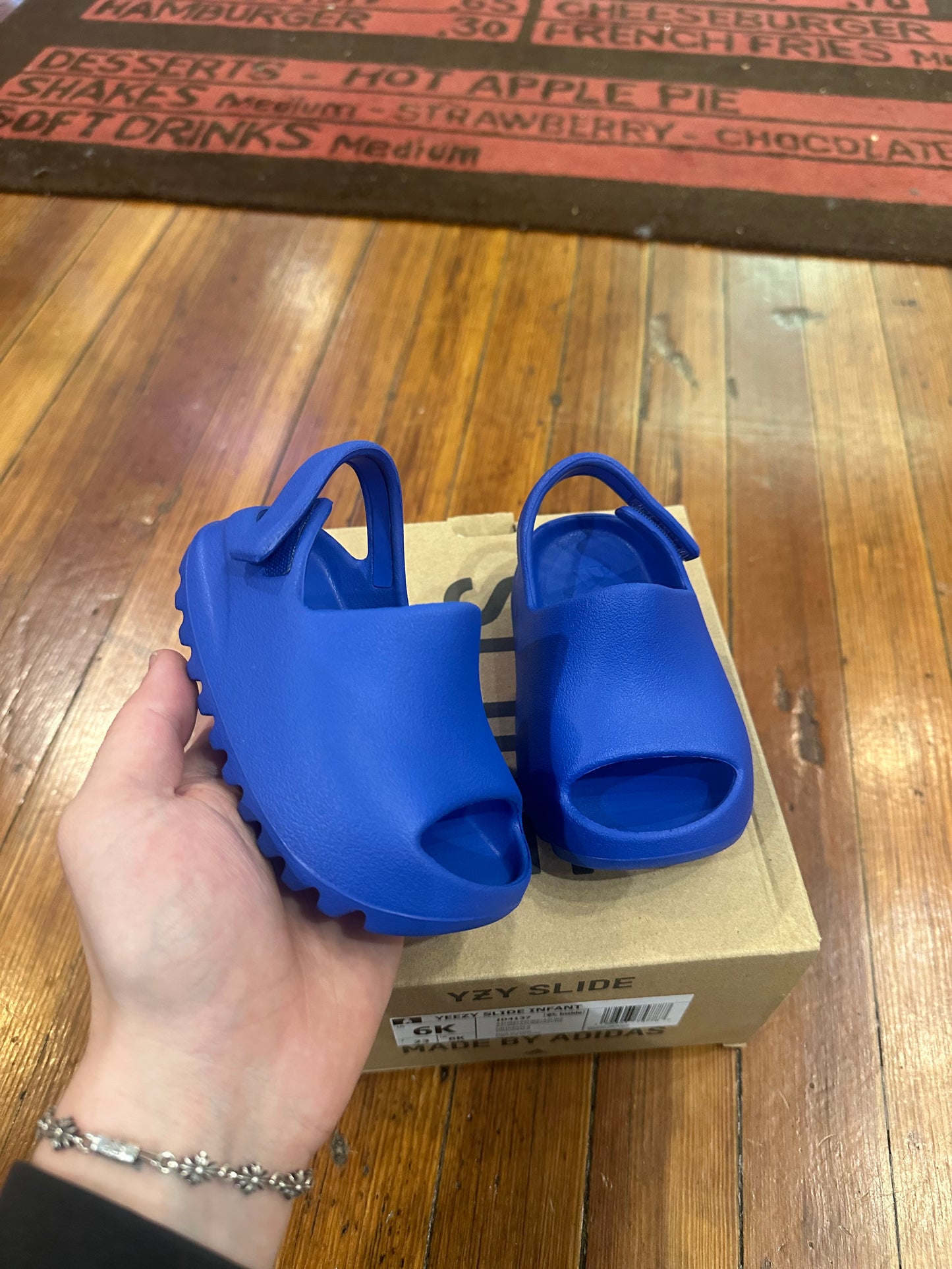 Yeezy Slide “Azure”